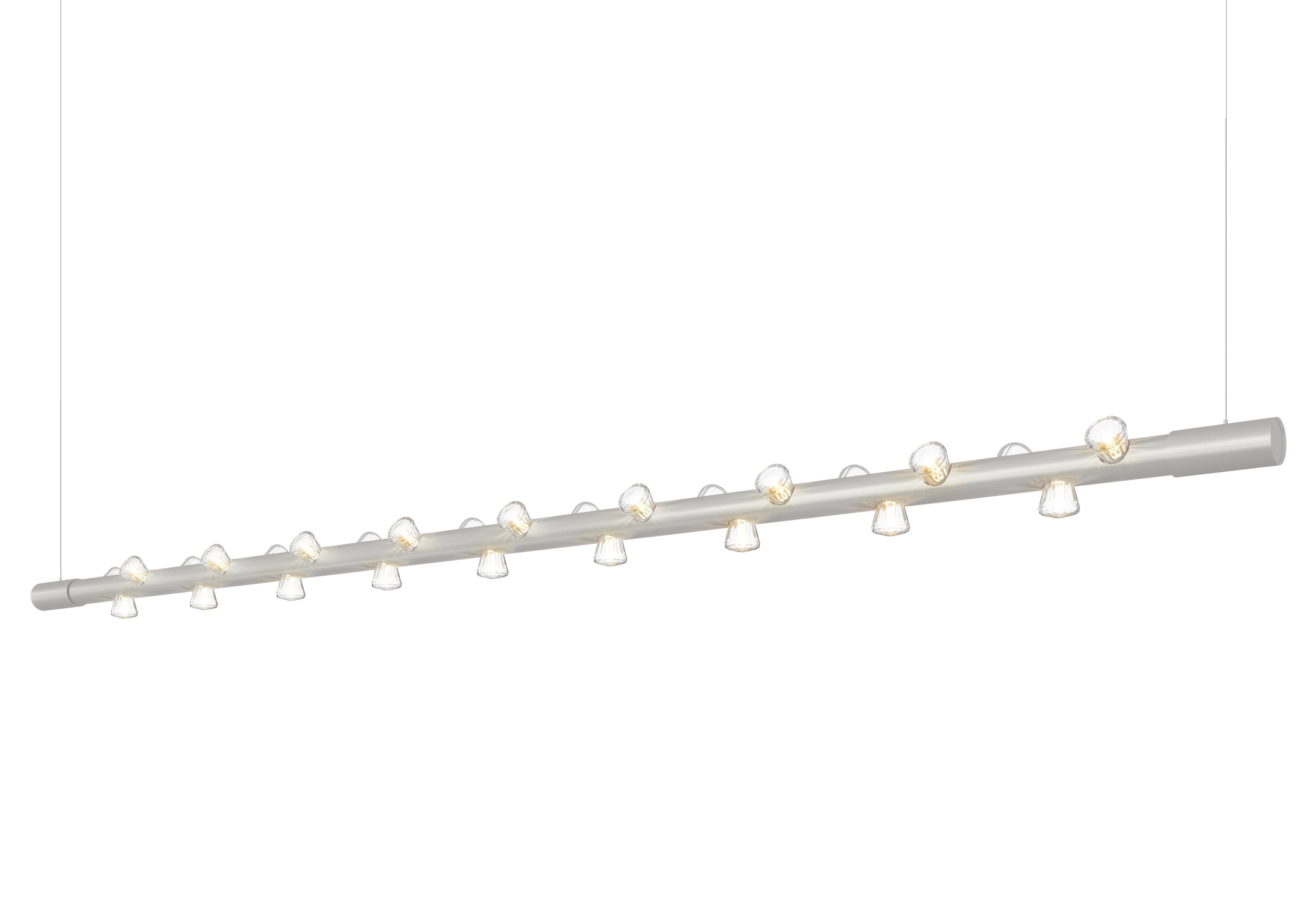 Lucy Lámpara Colgante Contemporánea Lineal Grande de Aluminio Verde by JSPR en venta 2