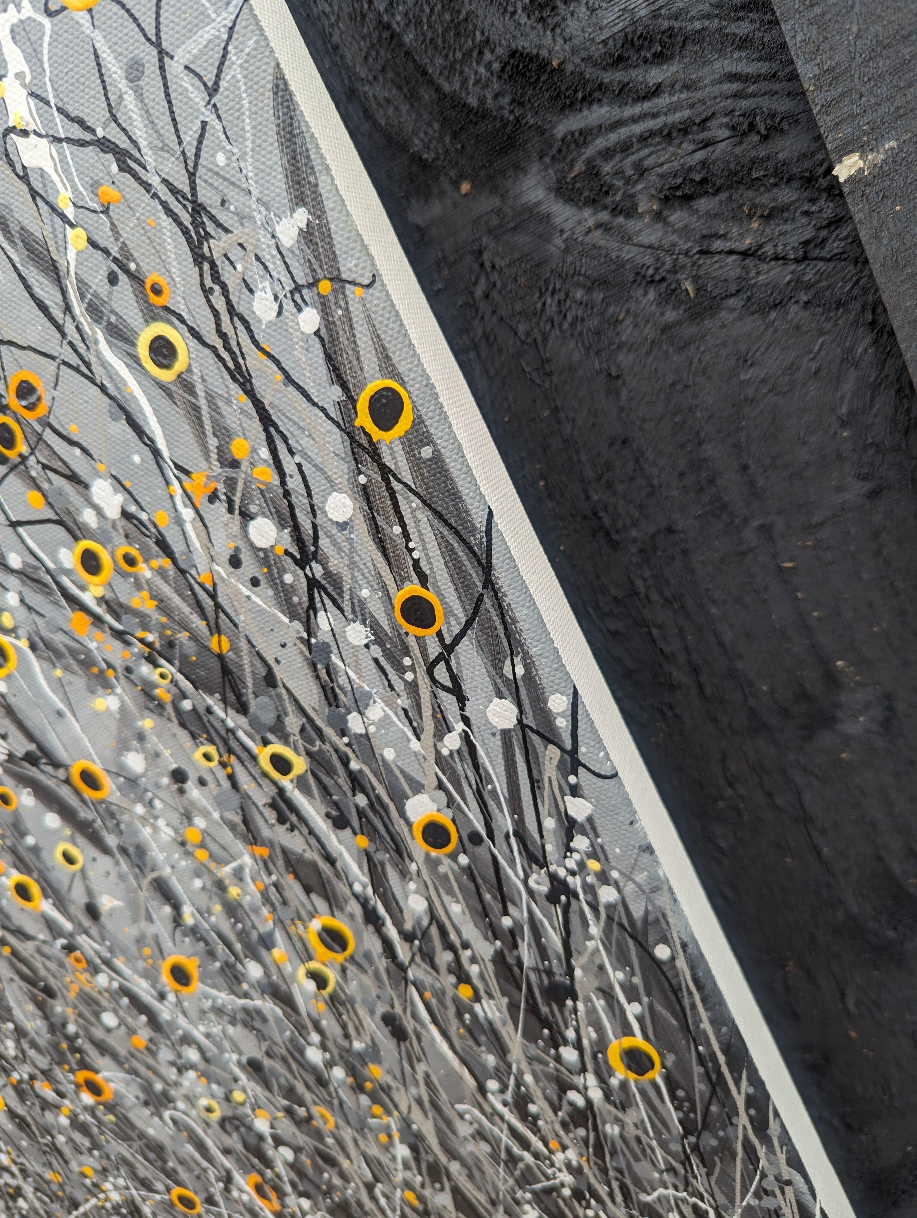Let The Sun Shine n°5, peinture, acrylique sur toile - Gris Abstract Painting par Lucy  Moore