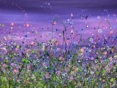 Abstraktes und figuratives Amethyst-Rhapsody von Lucy Moore, Blumenkunst im Stil von Lucy Moore