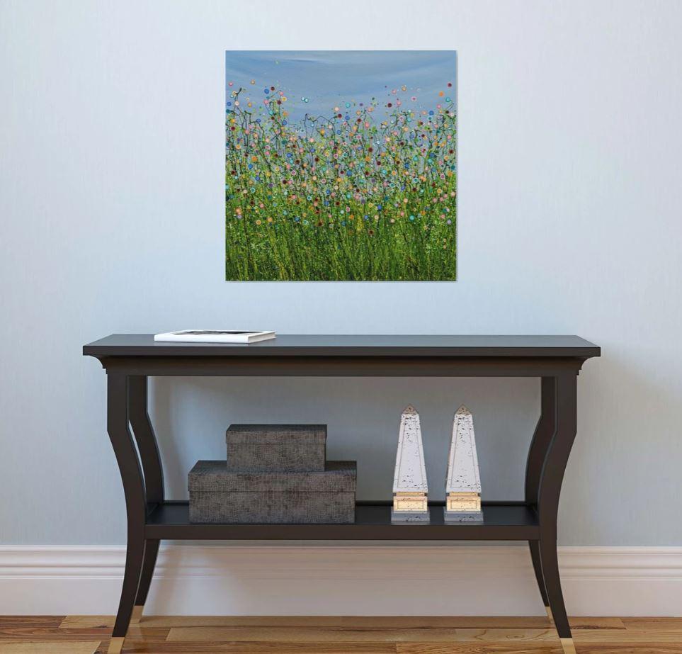 Chaotic Beauty #4, Peinture originale, Prairie florale, Nature, Grey, Red art en vente 1
