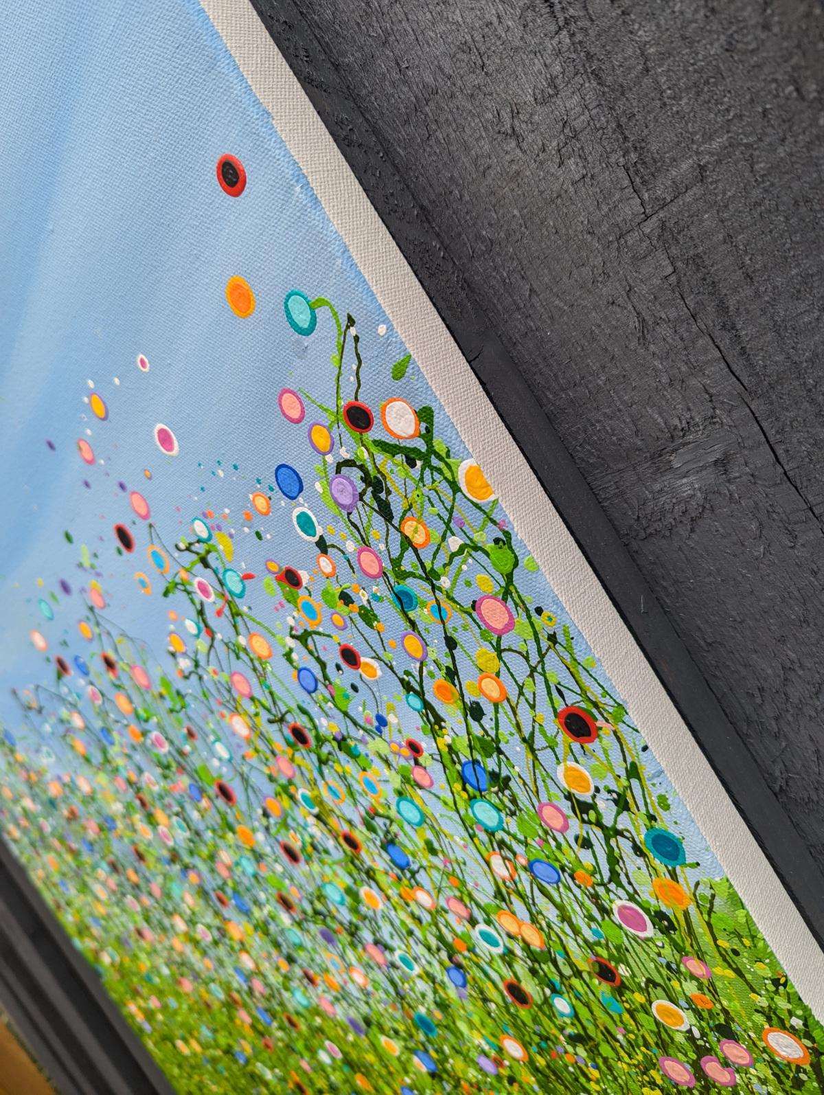 Chaotic Beauty #4, Peinture originale, Prairie florale, Nature, Grey, Red art en vente 2