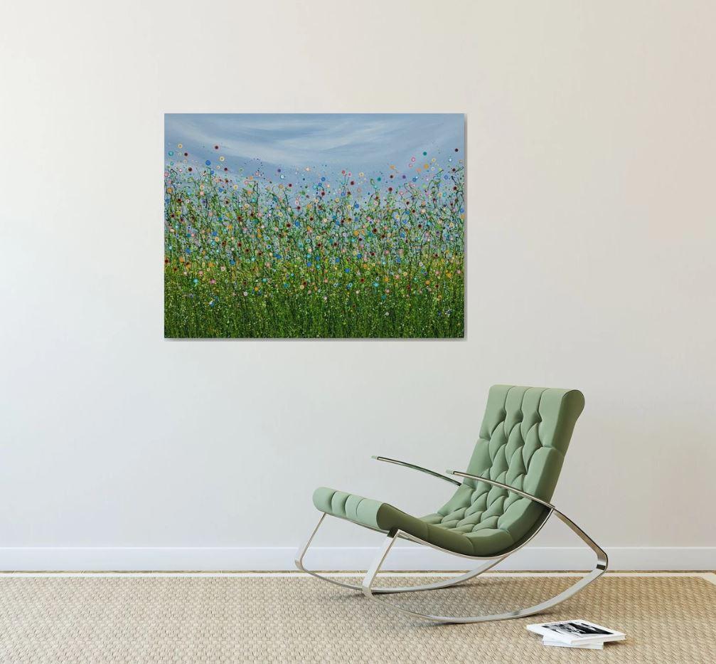 Chaotic Beauty #5, Peinture originale, Prairie florale, Nature, Grey, Red art - Bleu Landscape Painting par Lucy Moore
