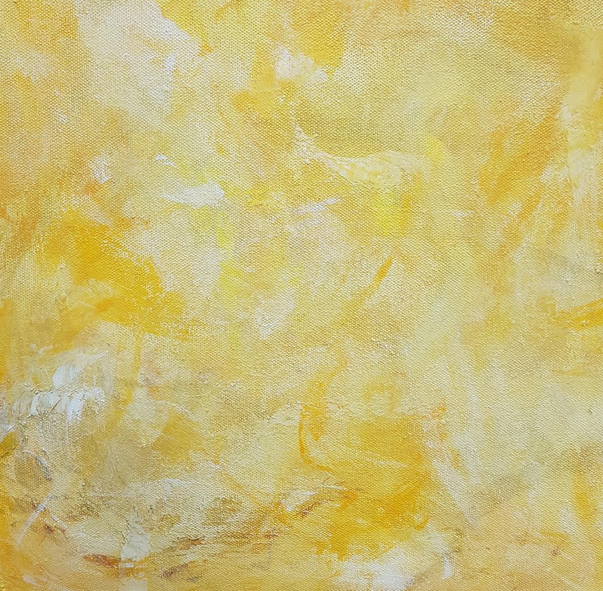 Bedecke mich mit Sonnenschein (Beige), Abstract Painting, von Lucy Moore