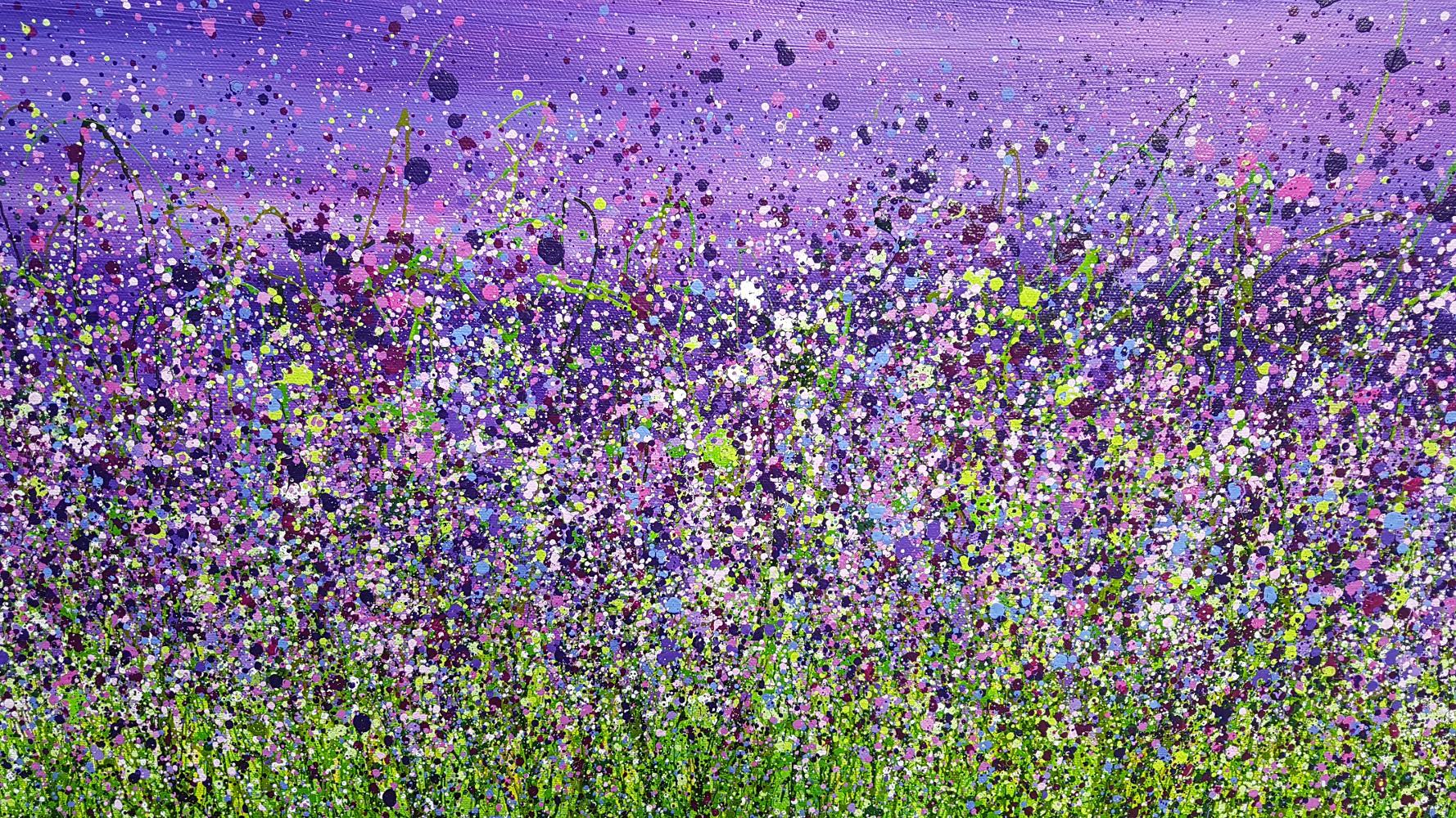Verborgen in Amethyst (Abstrakt), Painting, von Lucy Moore