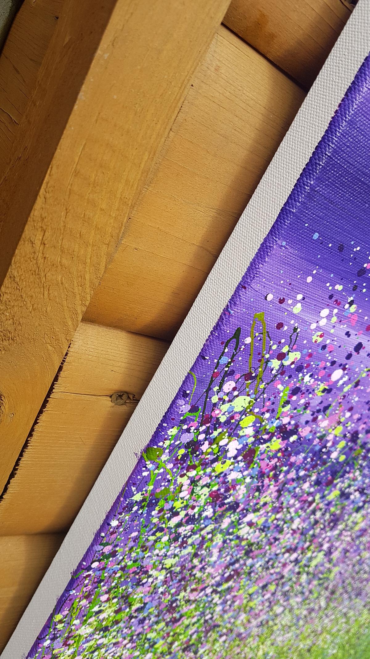 Verloren in Amethyst - von Lucy Moore [2022]

original
Acryl auf Leinwand
Bildgröße: H:60 cm x B:98 cm
Gesamtgröße des ungerahmten Werks: H:60 cm x B:98 cm x T:1,5cm
Ungerahmt verkauft
Bitte beachten Sie, dass die Insitu-Bilder lediglich einen