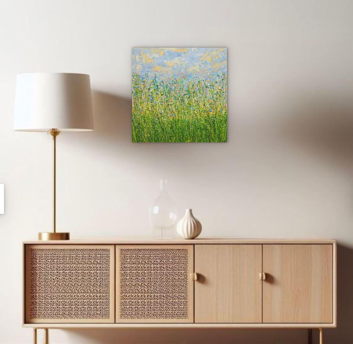 Pastel Spring Dreams #2, peinture originale, prairie florale, Nature, art gris, rouge en vente 3