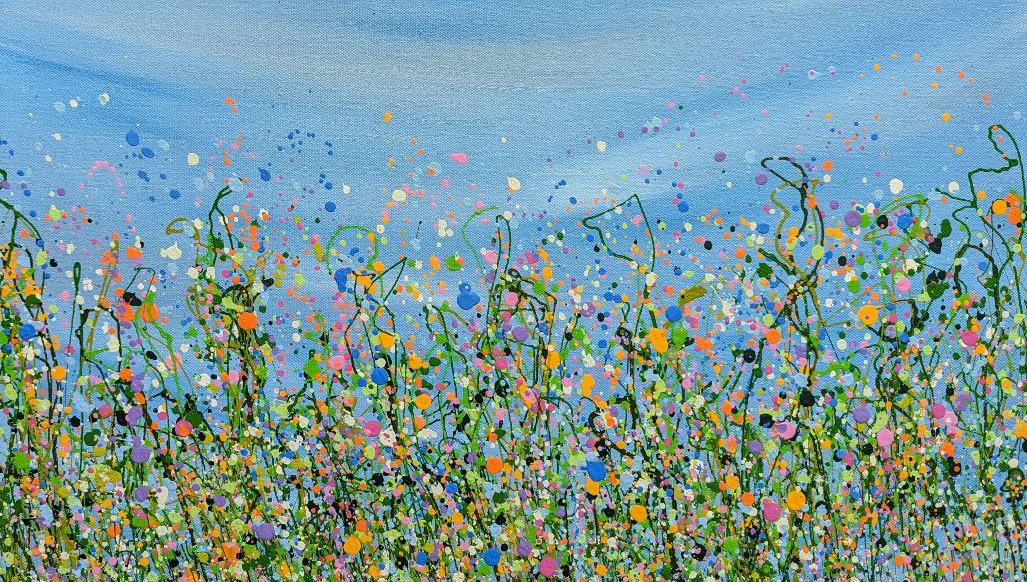 Spring Dreaming - Une peinture originale semi-abstraite de Lucy Moore. En utilisant sa technique caractéristique de l'herbe filée et une palette vibrante, Lucy a créé une touche semi-abstraite à ses peintures classiques de prairies. Cette pièce