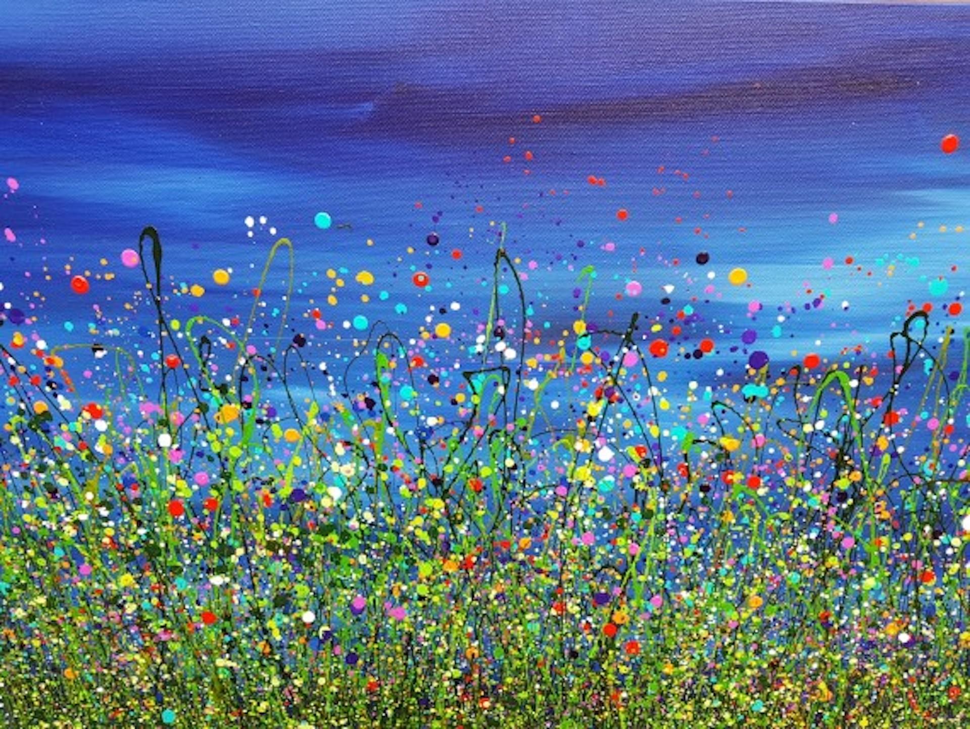 Twilight Flourish - 9, Lucy Moore, Quadro originale di paesaggio floreale, opera d'arte in vendita 2