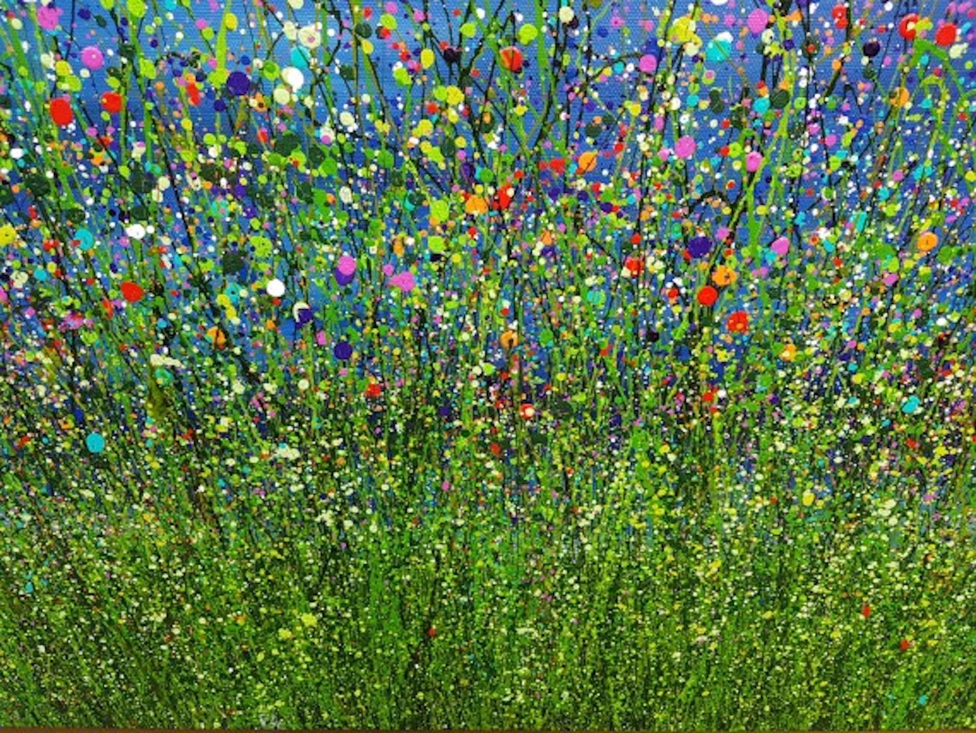 Twilight Flourish - 9, Lucy Moore, Quadro originale di paesaggio floreale, opera d'arte in vendita 3
