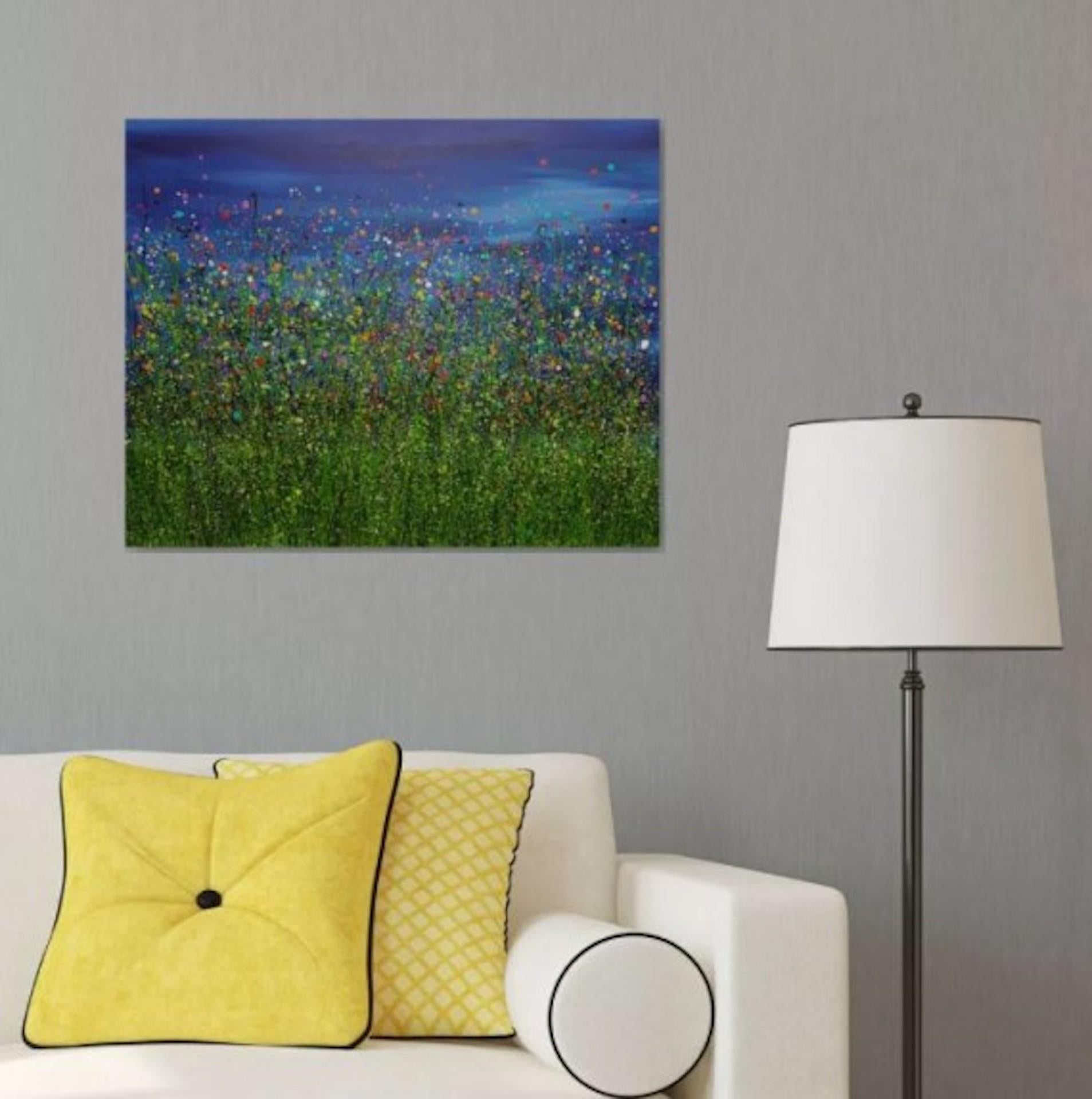Twilight Flourish - 9, Lucy Moore, Quadro originale di paesaggio floreale, opera d'arte in vendita 5