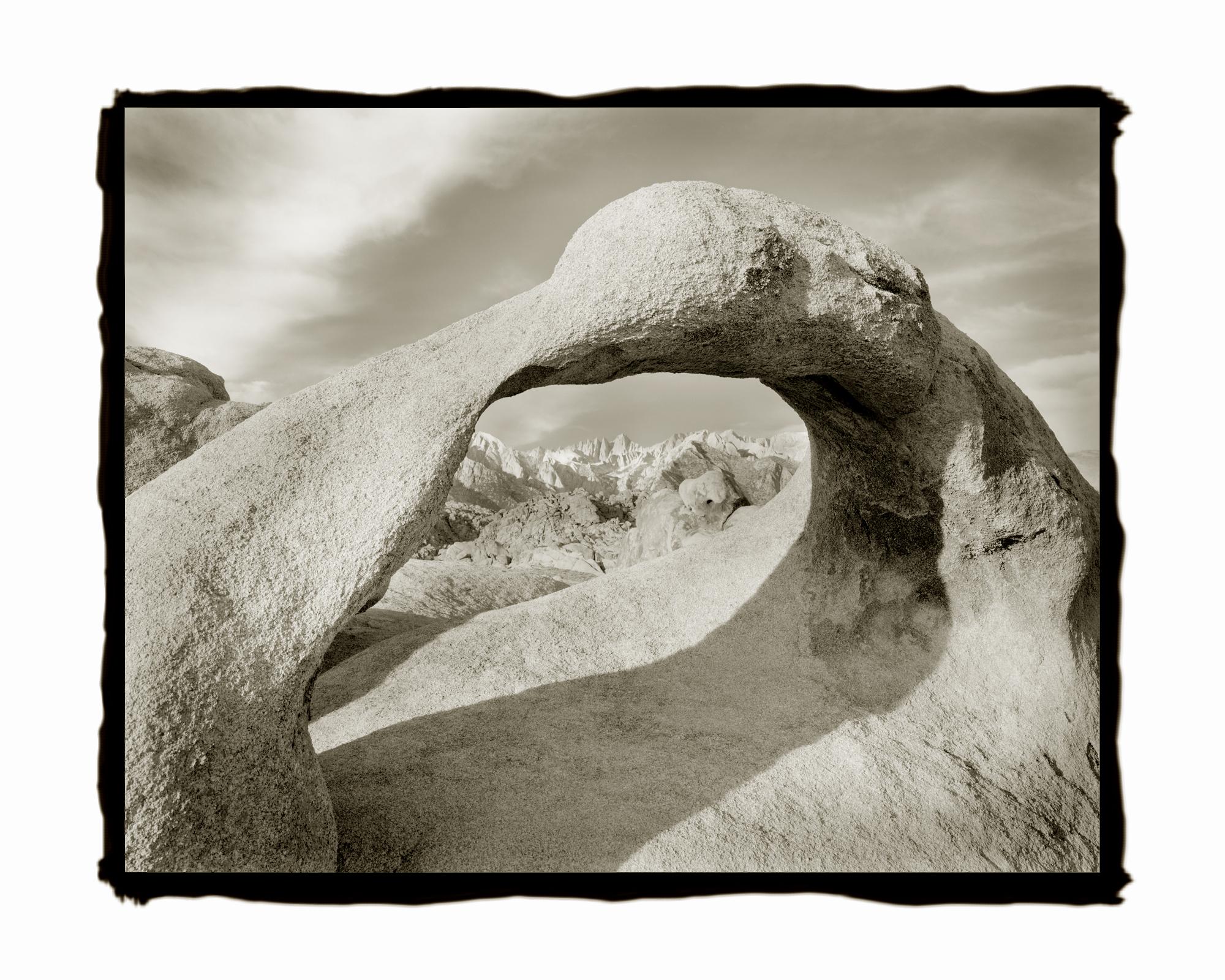 Ludo Leideritz Black and White Photograph - Whitney, through the Arch