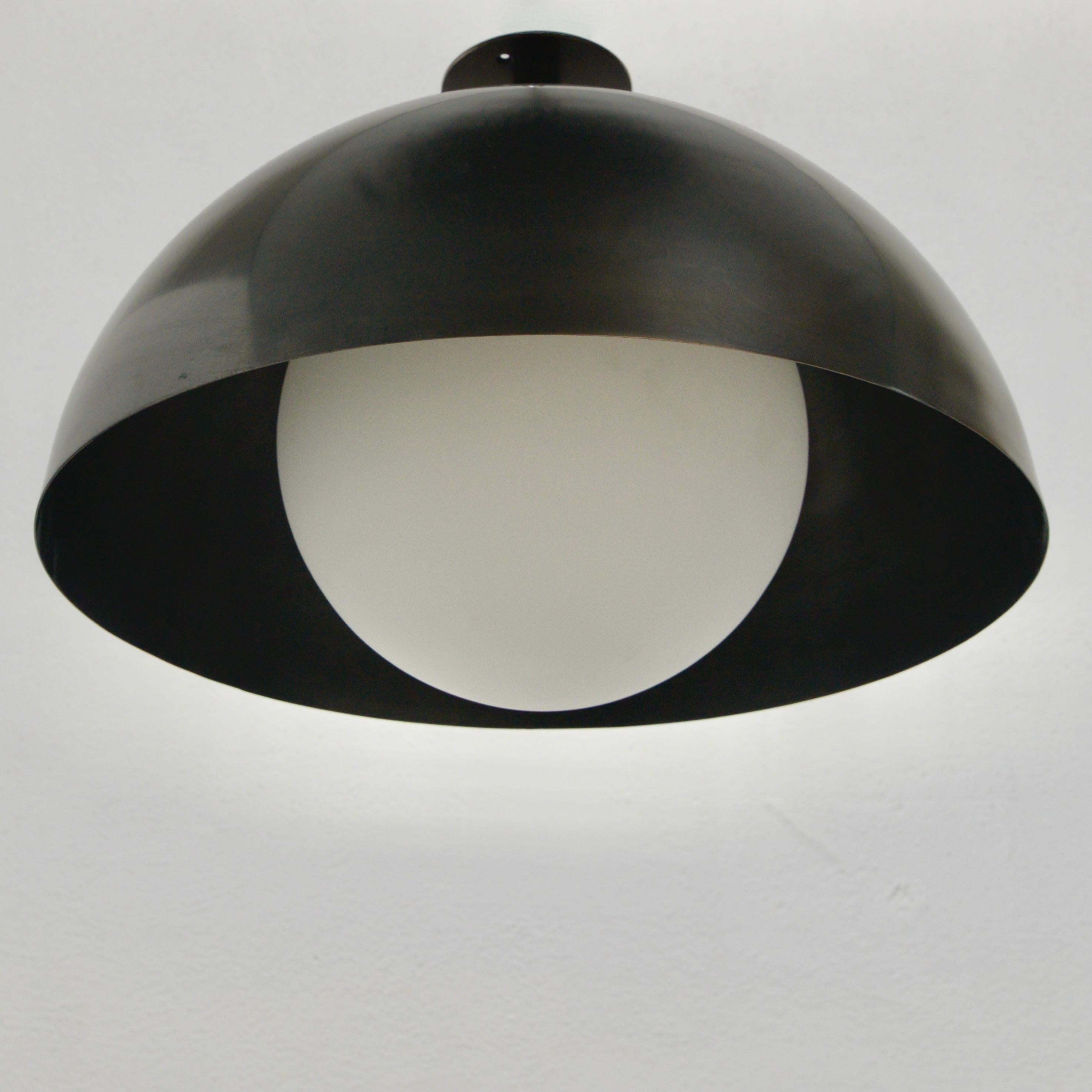 LUdome Flush Mount Neuf - En vente à Los Angeles, CA