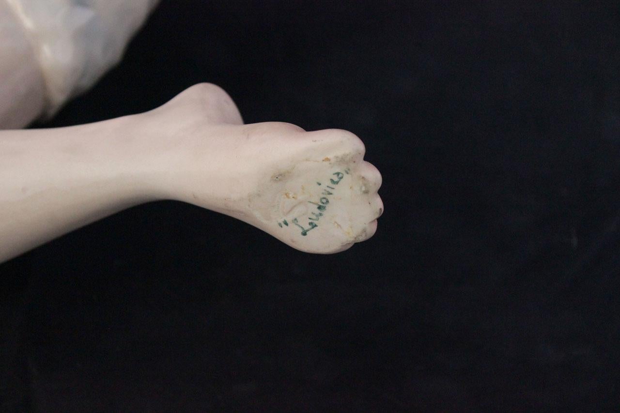 Ludovica Le Bertetti, Gran escultura de desnudo, años 20, Cerámica Art Decó en venta