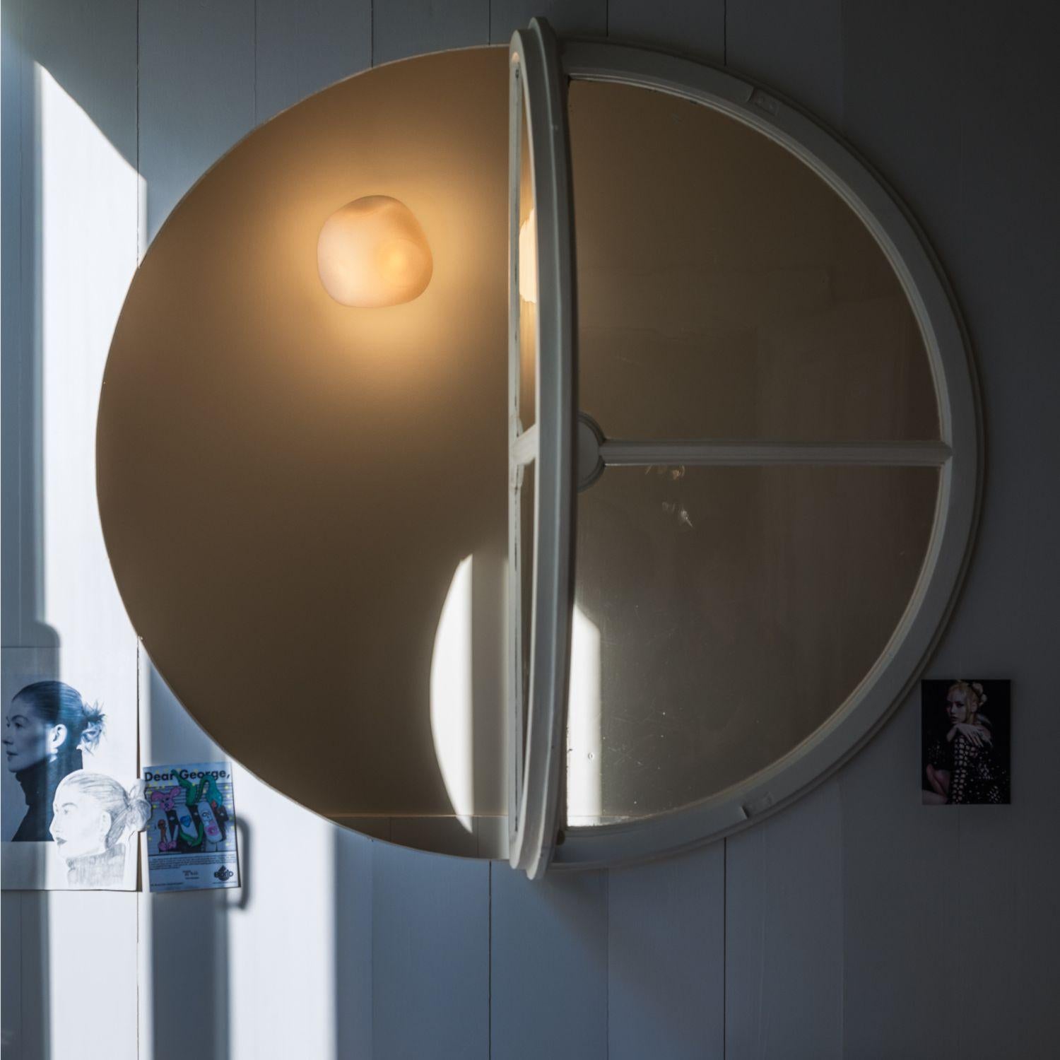 Extra große „Hoba“-Deckenleuchte aus geblasenem Glas von Ludovica & Palomba für Foscarini (Gemalt) im Angebot