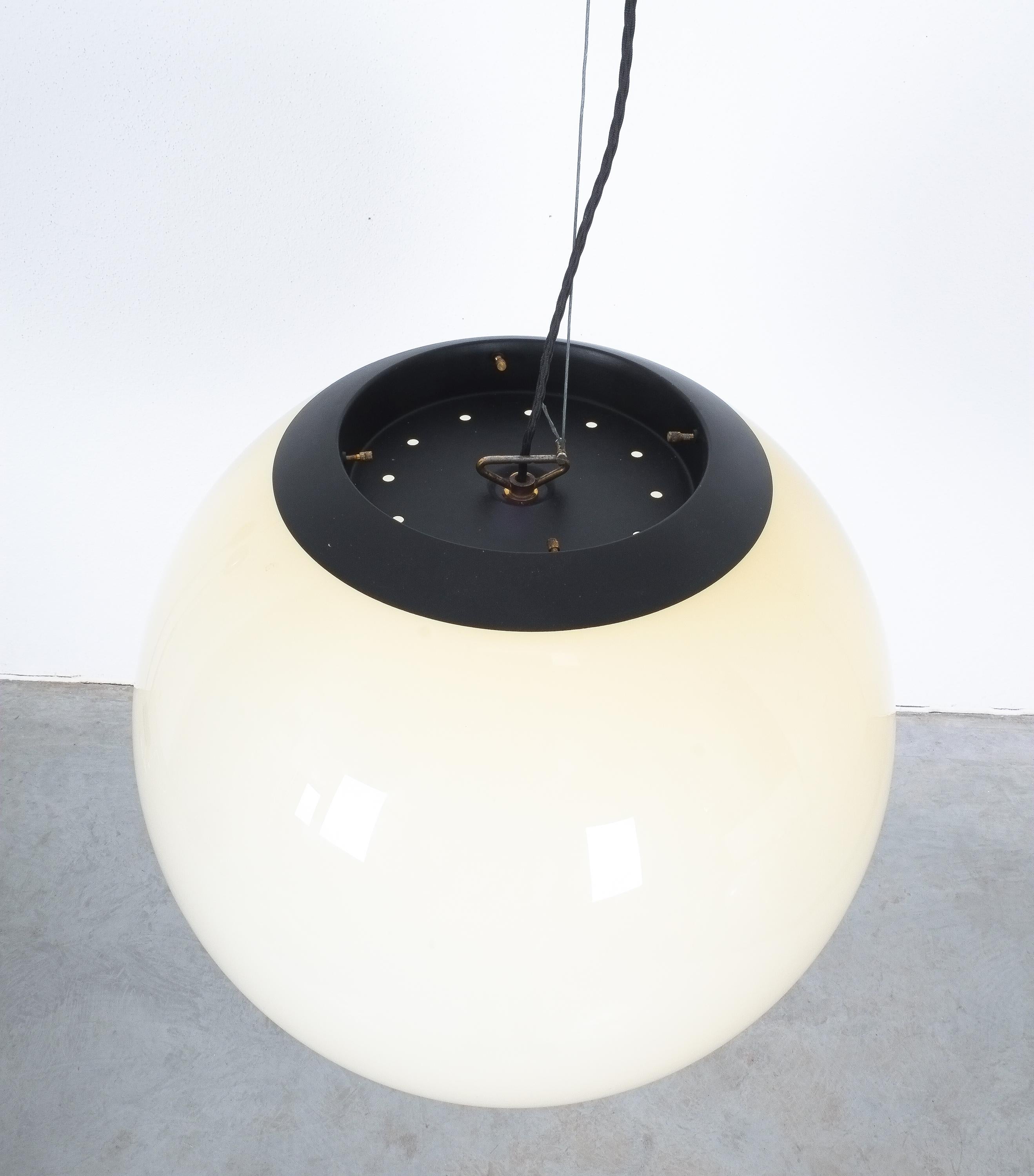 Ludovico Diaz de Santillana Glass Ball Pendant Lamp Anemone, Italy 1