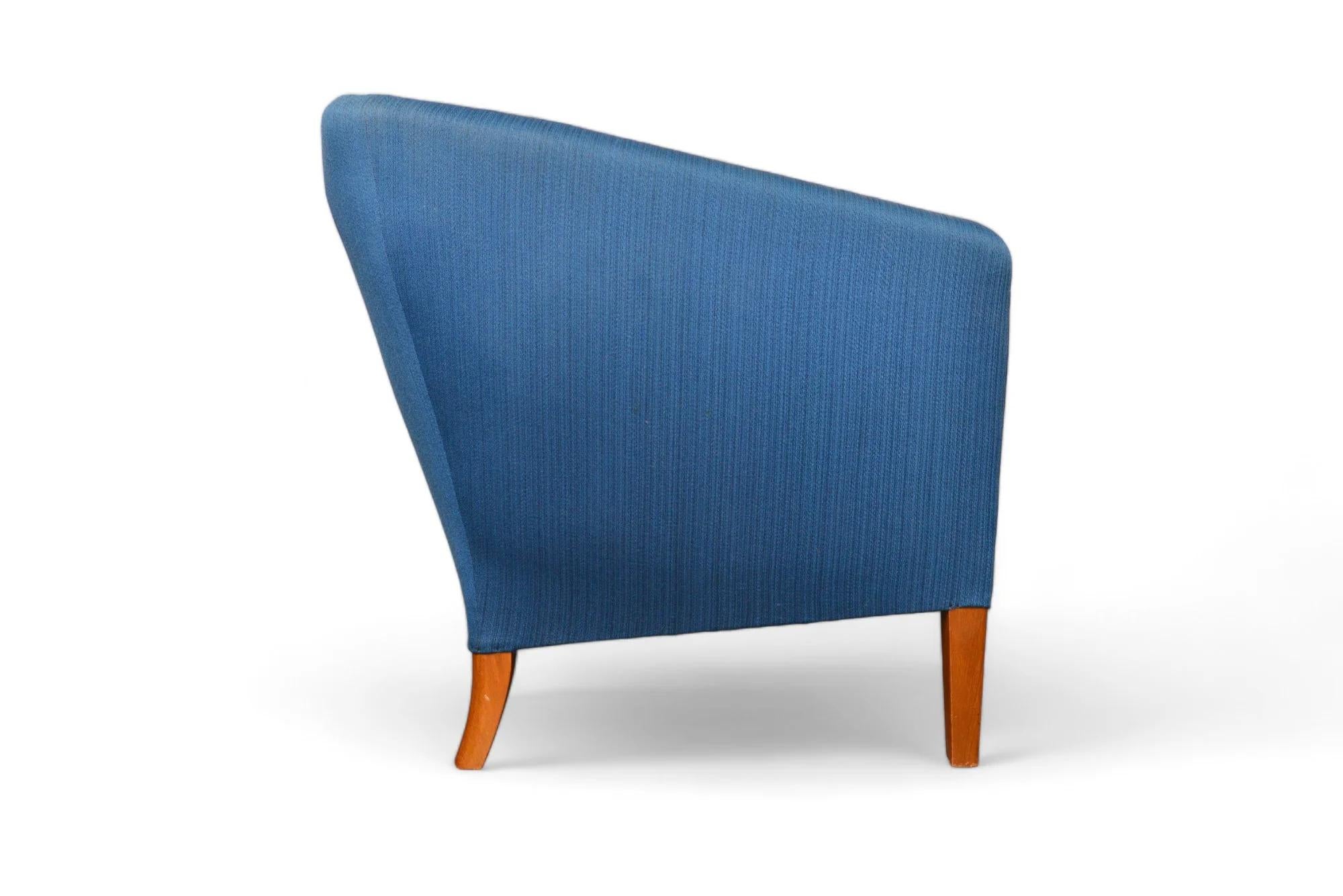 20th Century Ludvig Pontoppidan 1940s Sofa In Azure Wool For Sale