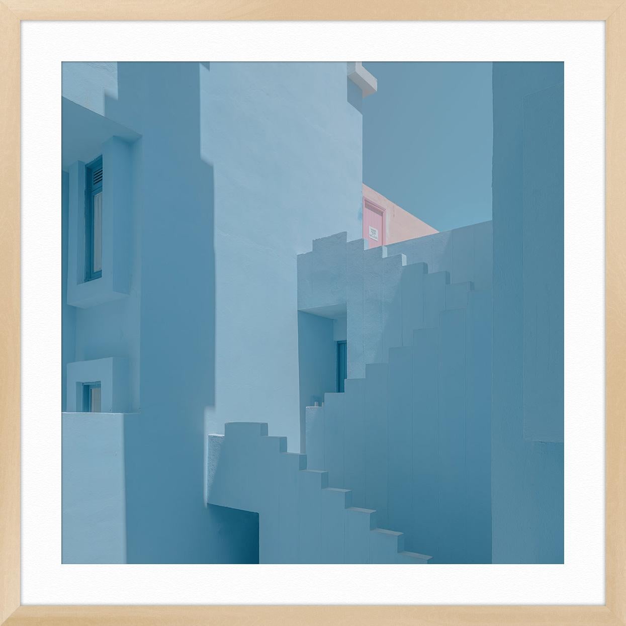 Escaleras azules en venta 1