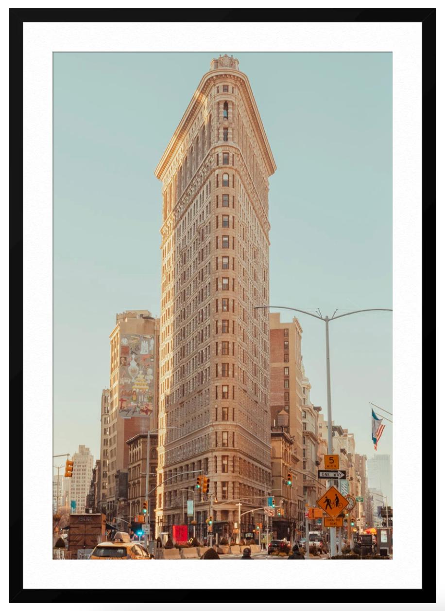 ABOUT THIS PIECE: French photographer Ludwig Favre recently visited New York City. His pictures of New York's iconic architecture carry the same romantic feel of a Parisian shooting exotic landscapes. Favre is know for his soft palette, interesting