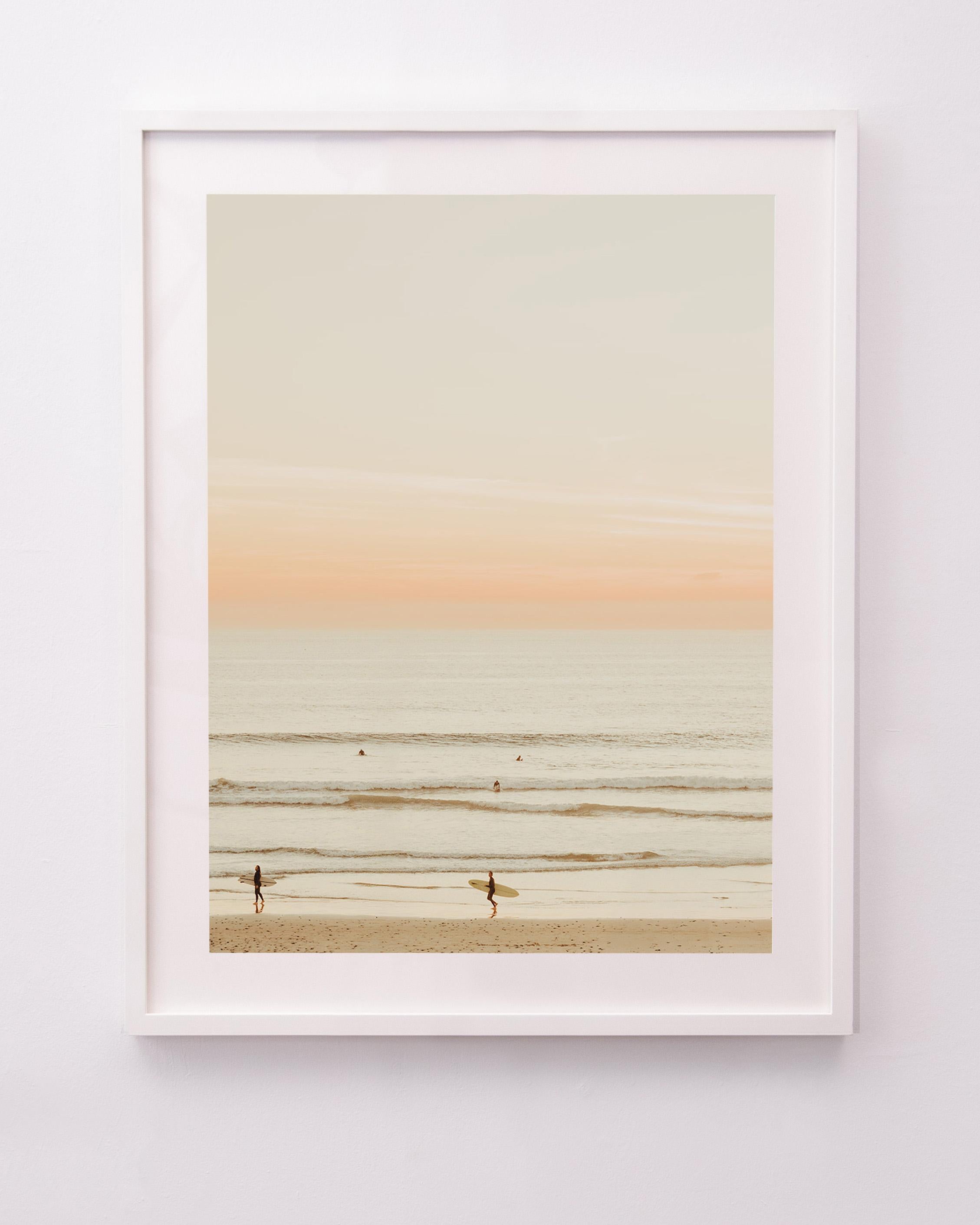 Last Ride Oceanside - Photograph de Ludwig Favre