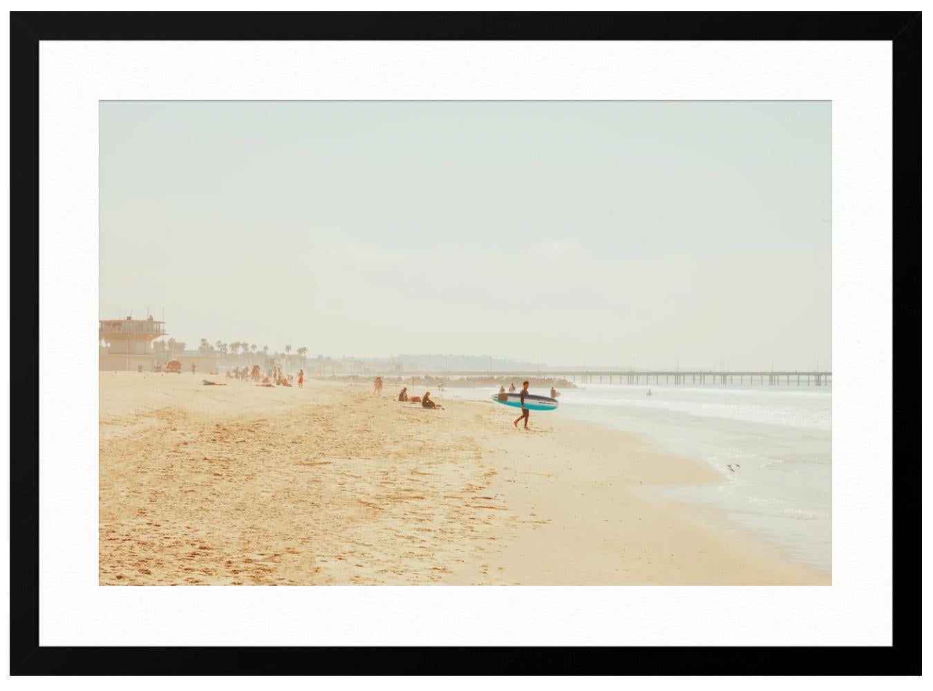 Venice Beach Surf - Beige Landscape Photograph by Ludwig Favre
