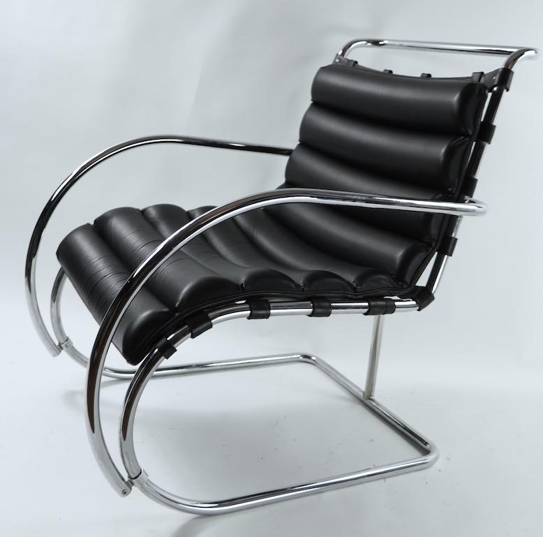 Ludwig Mies van der Rohe MR Style Chair In Good Condition In New York, NY