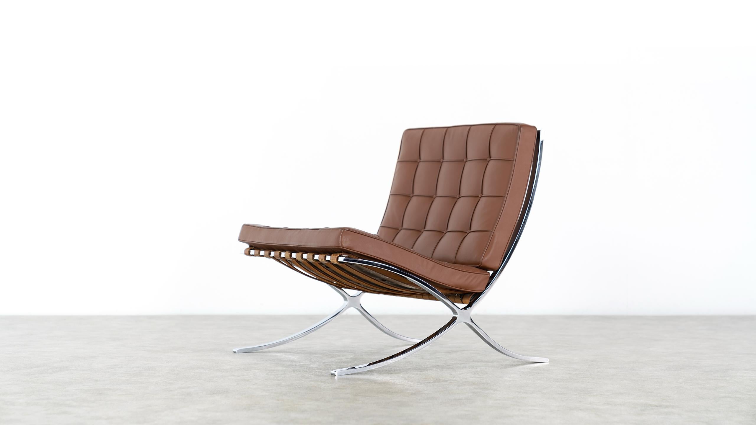 barcelona chair leather