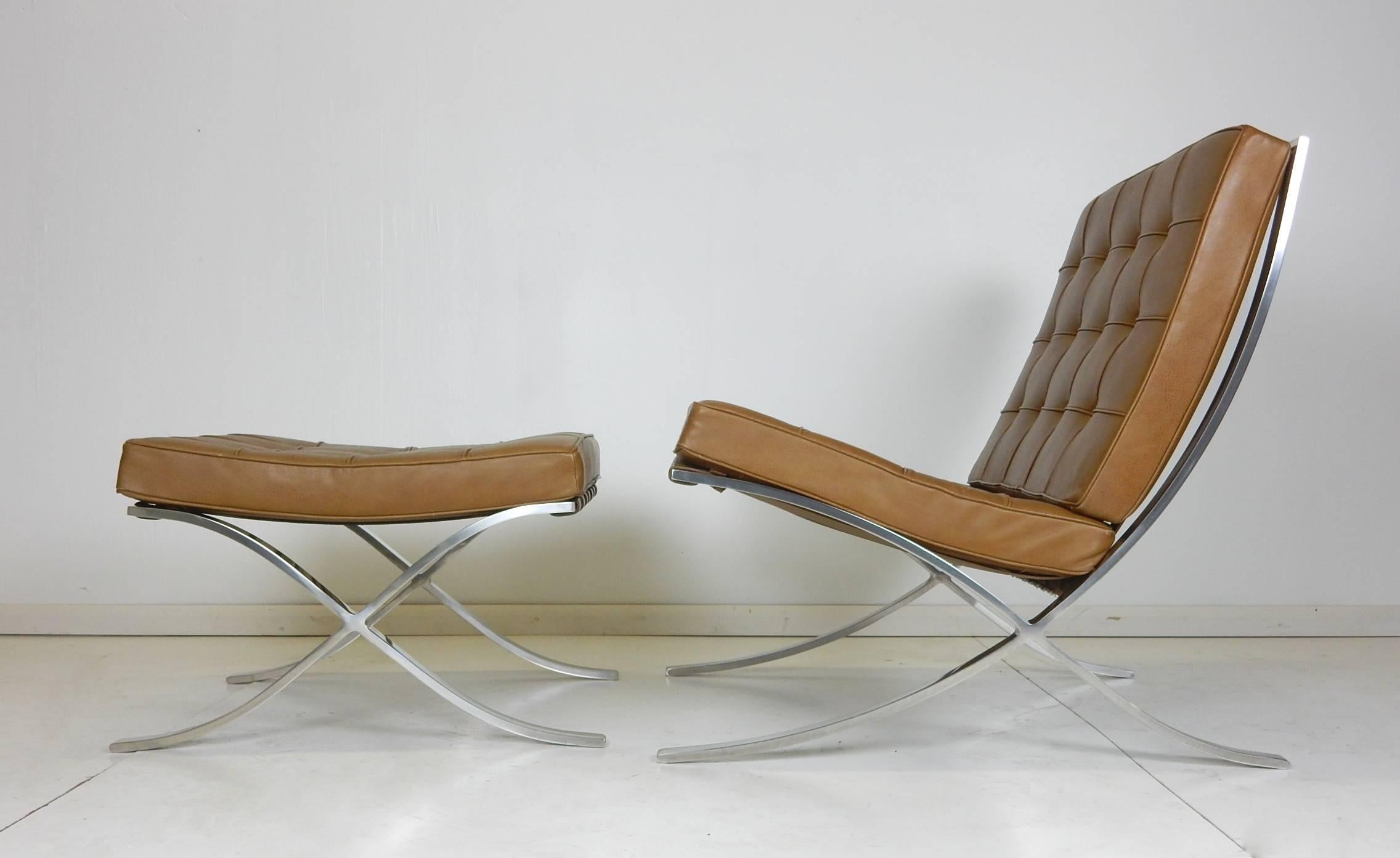 Mid-20th Century Ludwig Mies van der Rohe Barcelona Chairs and Ottomans by Knoll, 1969
