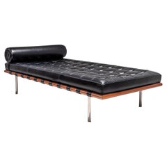 Retro Ludwig Mies van der Rohe Barcelona Daybed for Knoll International