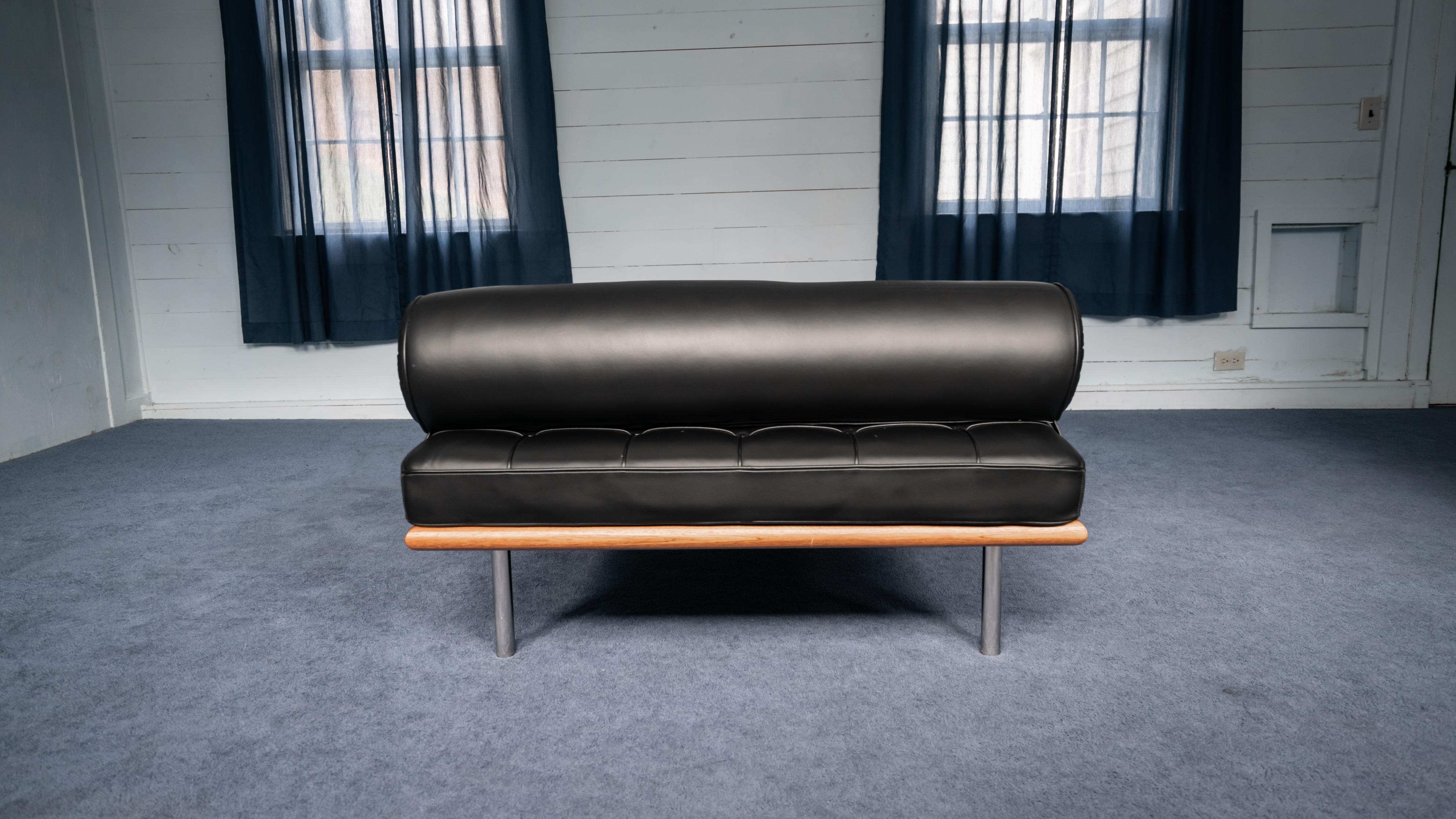 American Ludwig Mies van der Rohe Barcelona Daybed in Black Leather