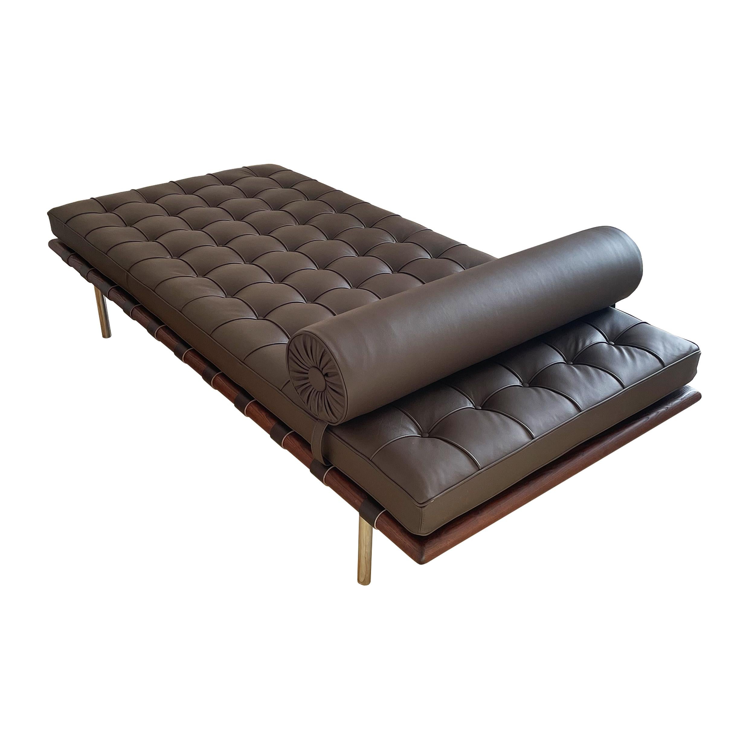 Pelle Ludwig Mies van der Rohe Bauhaus Brown Leather Barcelona Daybed per Knoll, anni '70 in vendita