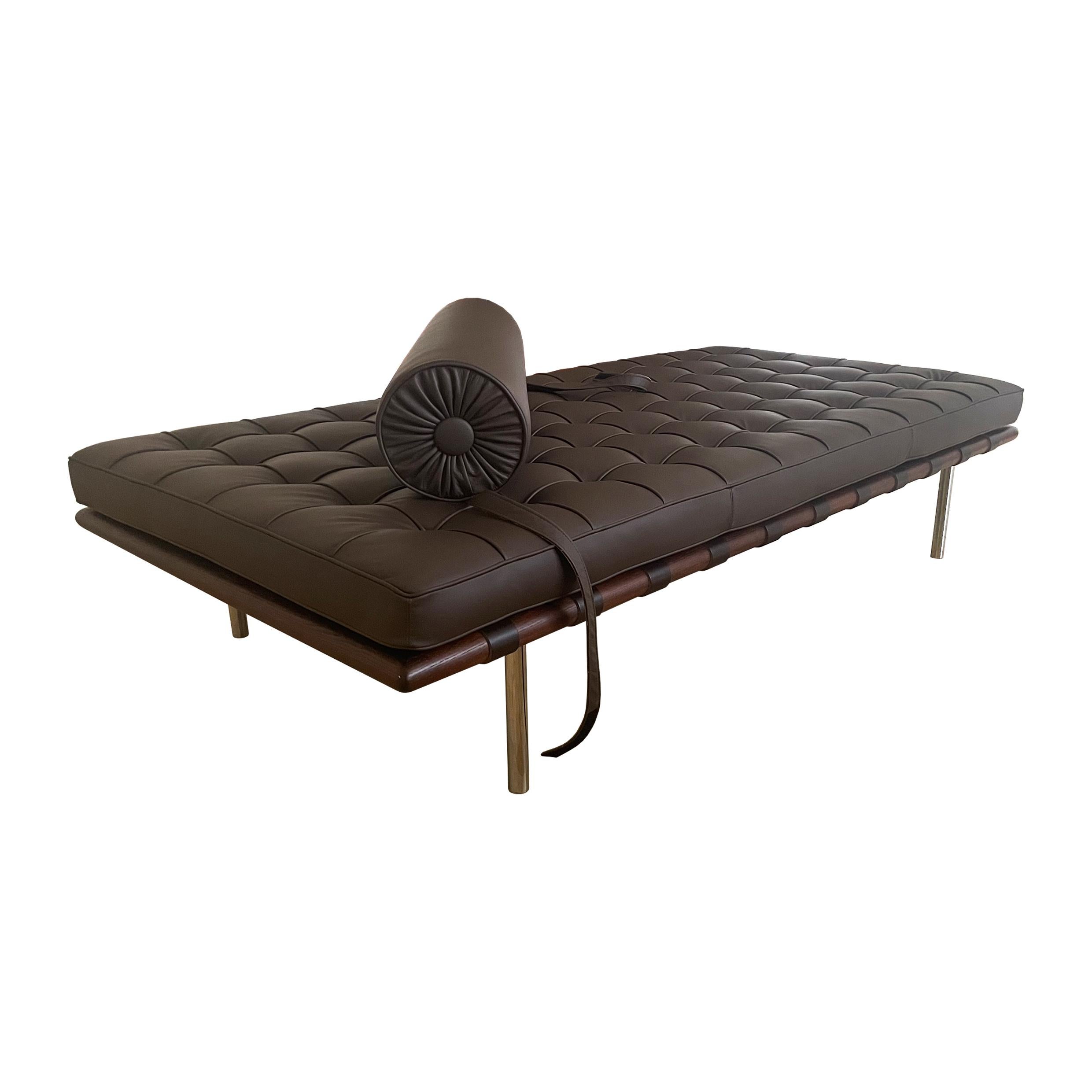 Ludwig Mies van der Rohe Bauhaus Brown Leather Barcelona Daybed per Knoll, anni '70 in vendita 2