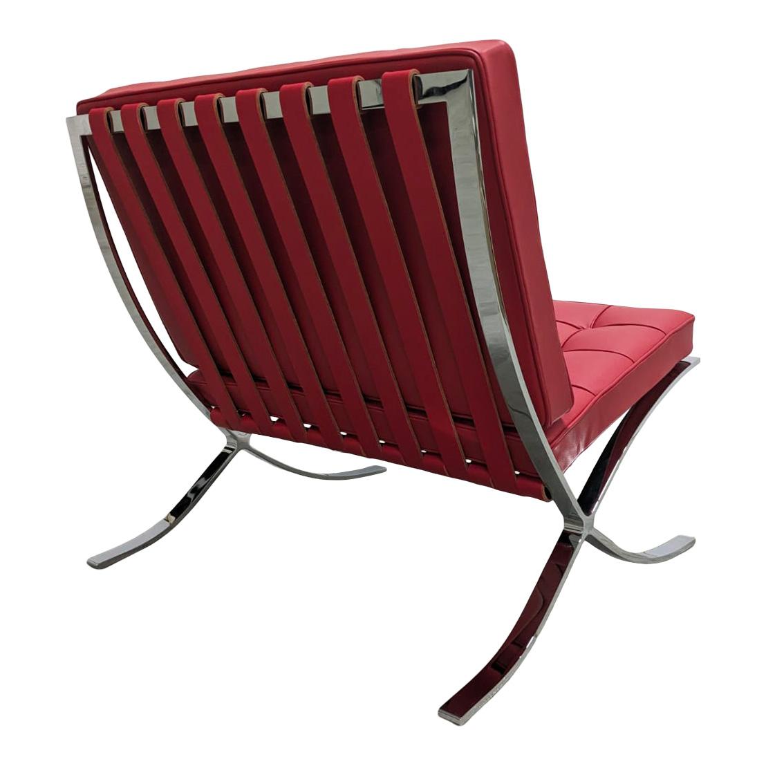 Late 20th Century Ludwig Mies Van Der Rohe Bauhaus Red Barcelona Lounge Chair for Knoll, 1972 For Sale