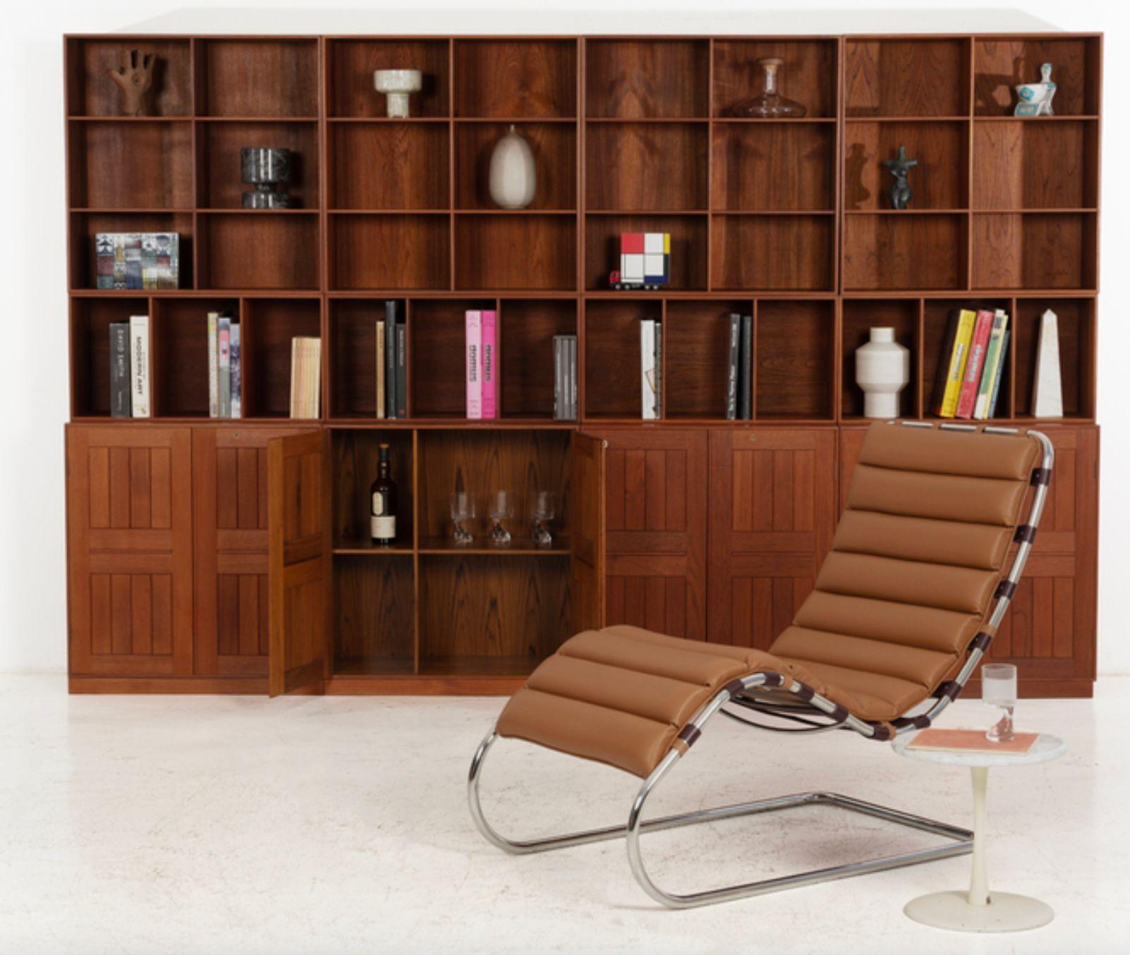Ludwig Mies van der Rohe for Knoll International MR Chaise Lounge 1927 design For Sale 2