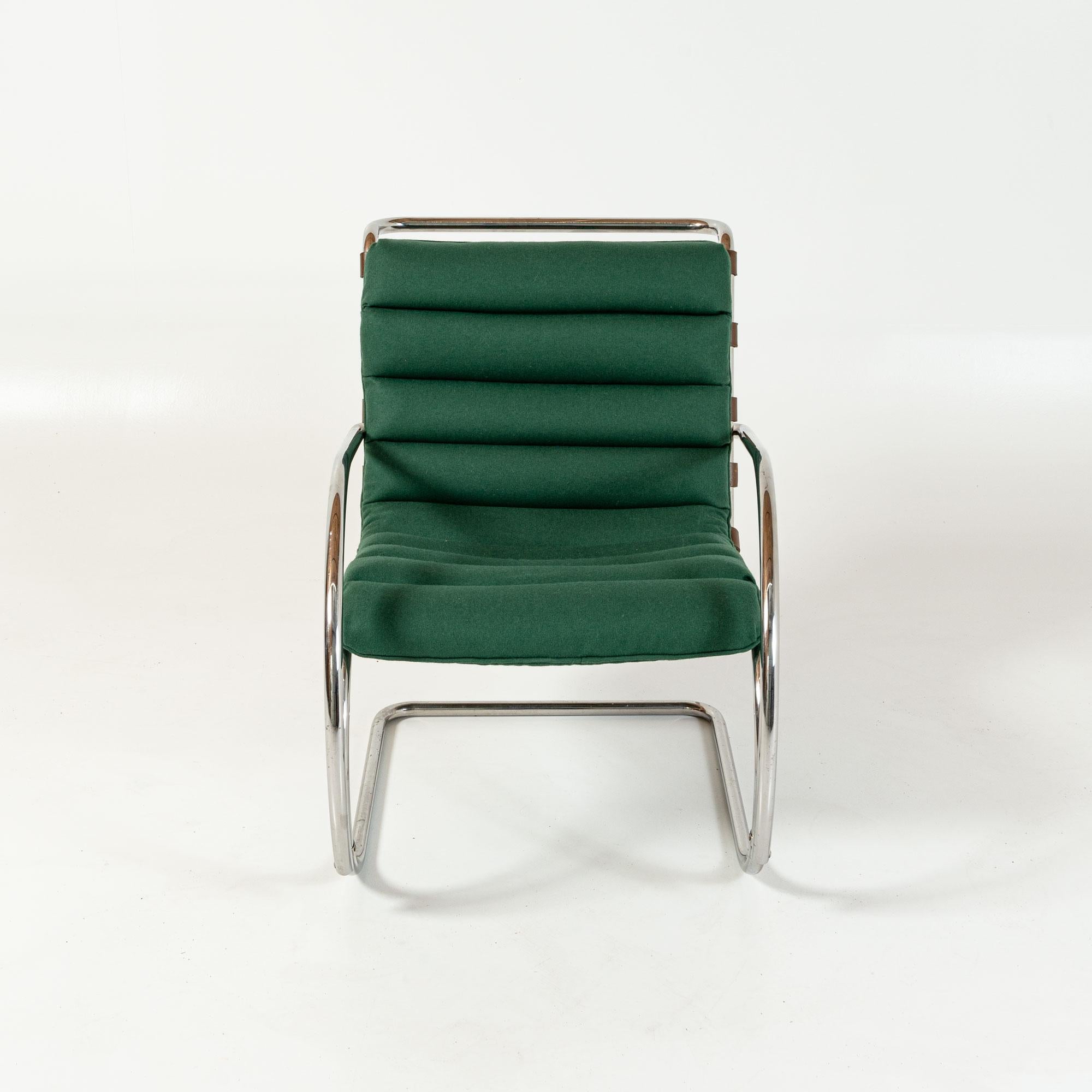 American Ludwig Mies van der Rohe for Knoll Mr Lounge Chair with Arms in Green Wool