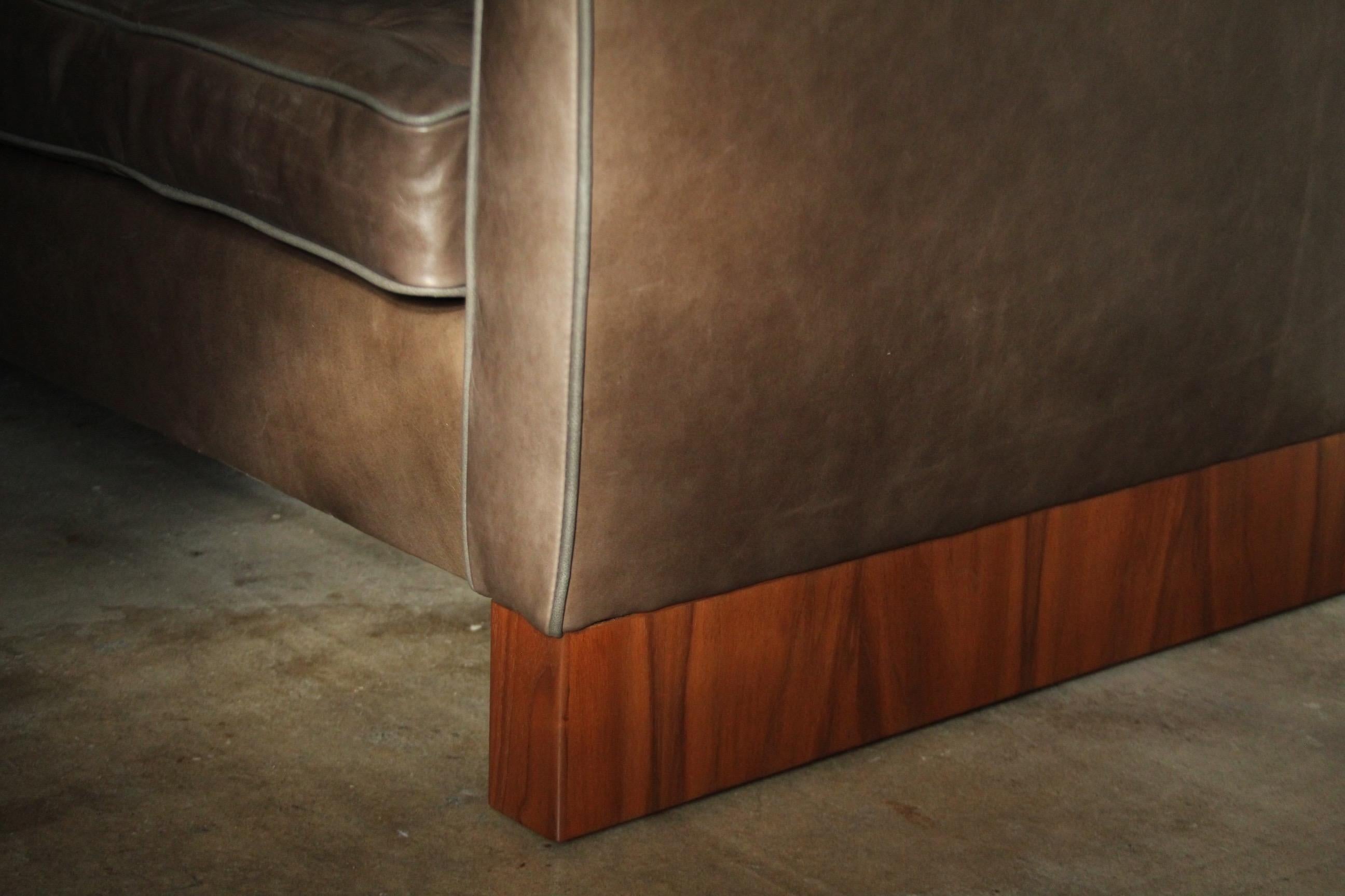 American Ludwig Mies van der Rohe Leather Loveseat Sofa, 1970s