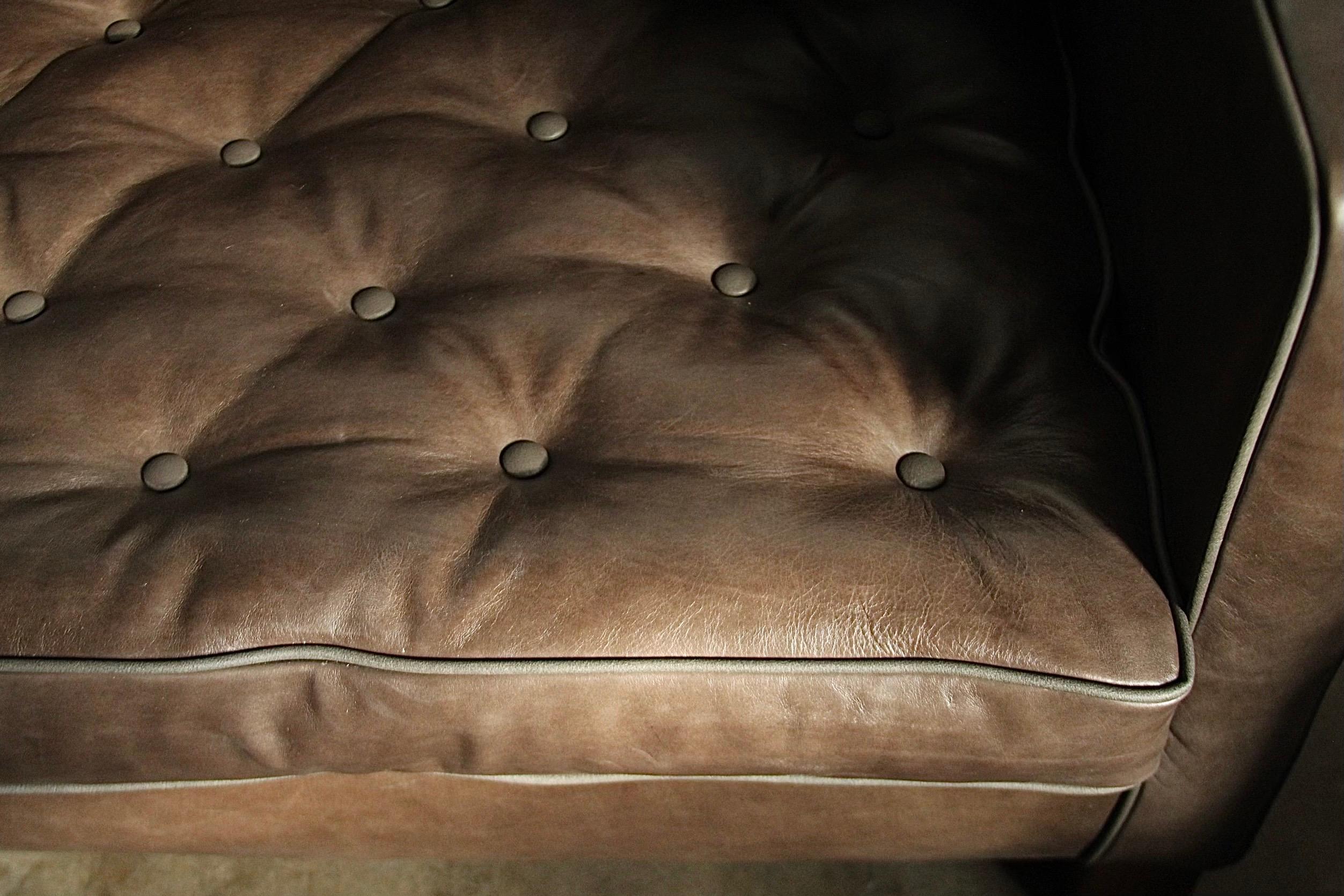 Ludwig Mies van der Rohe Leather Loveseat Sofa, 1970s In Good Condition In Coronado, CA