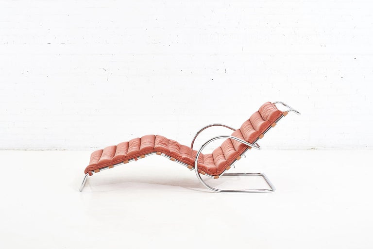 Ludwig Mies van der Rohe MR Adjustable Chaise, Knoll, 1980 For Sale 6