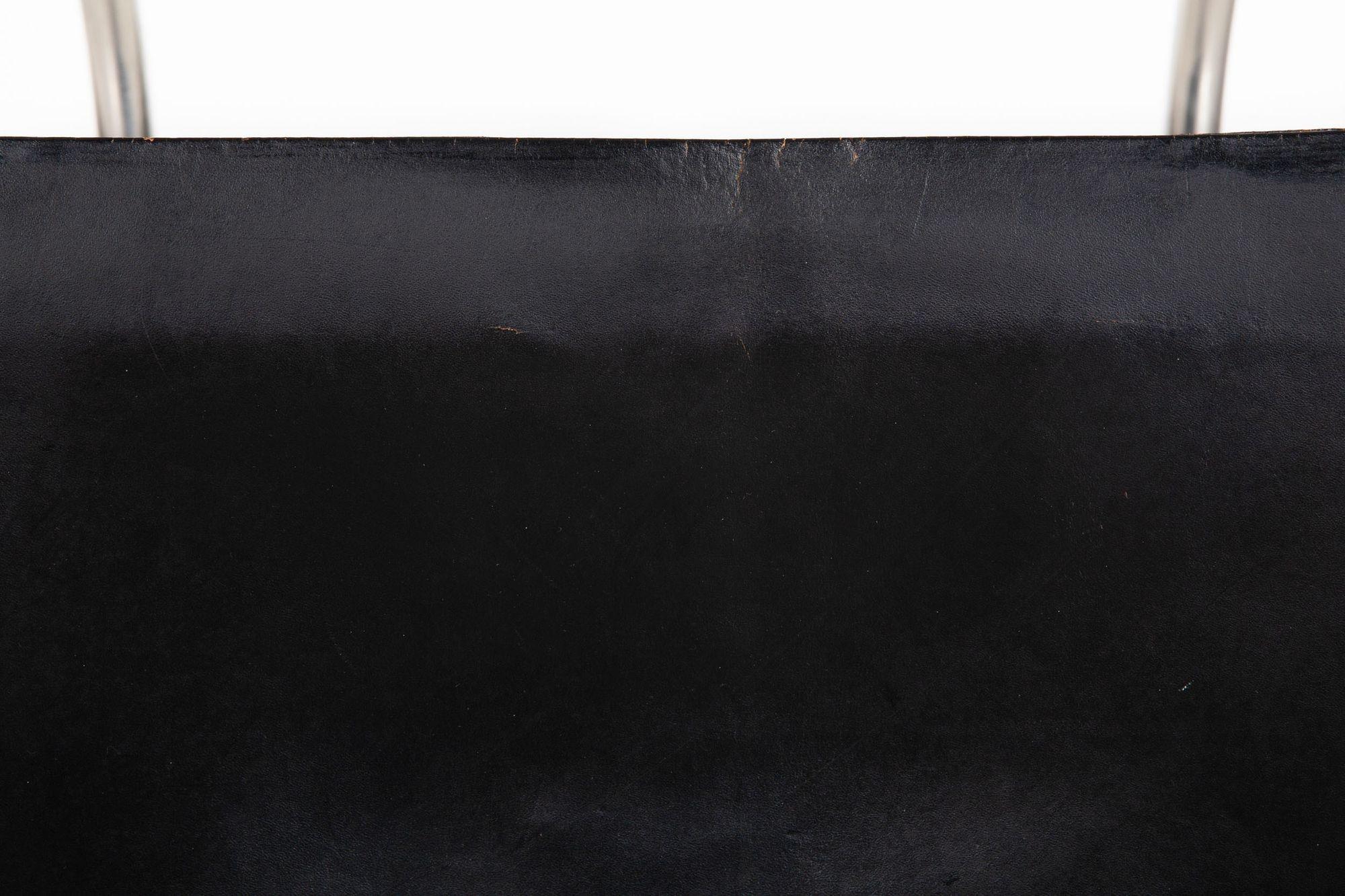 Ludwig Mies Van Der Rohe MR10 Black Leather Chair 10