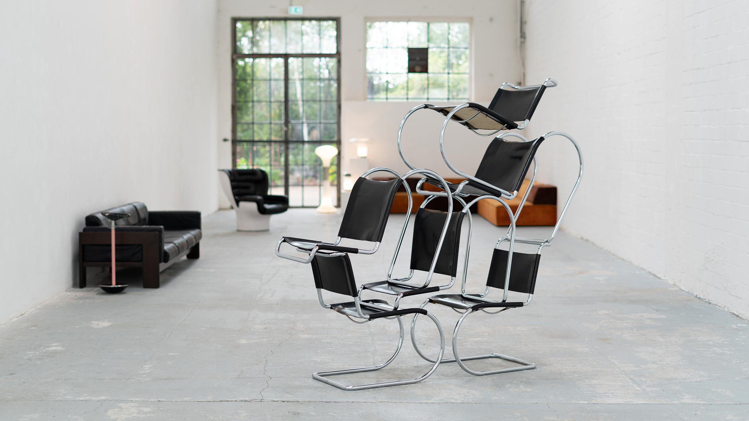 Ludwig Mies van der Rohe, MR10 Cantilever Chair, Black Leather for Thonet, 1927 10