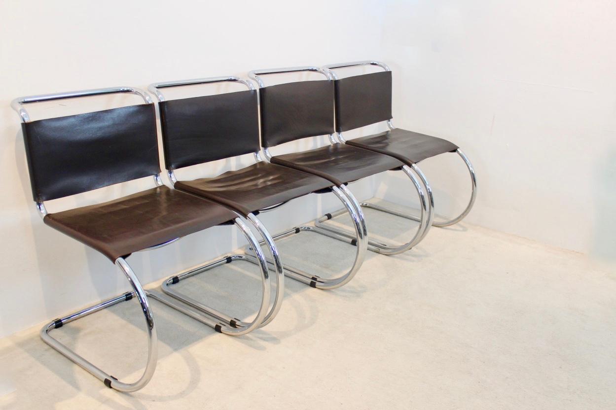 Mid-Century Modern Ludwig Mies van der Rohe set of MR10 Cantilever Chairs in Chocolate Brown, 1960s