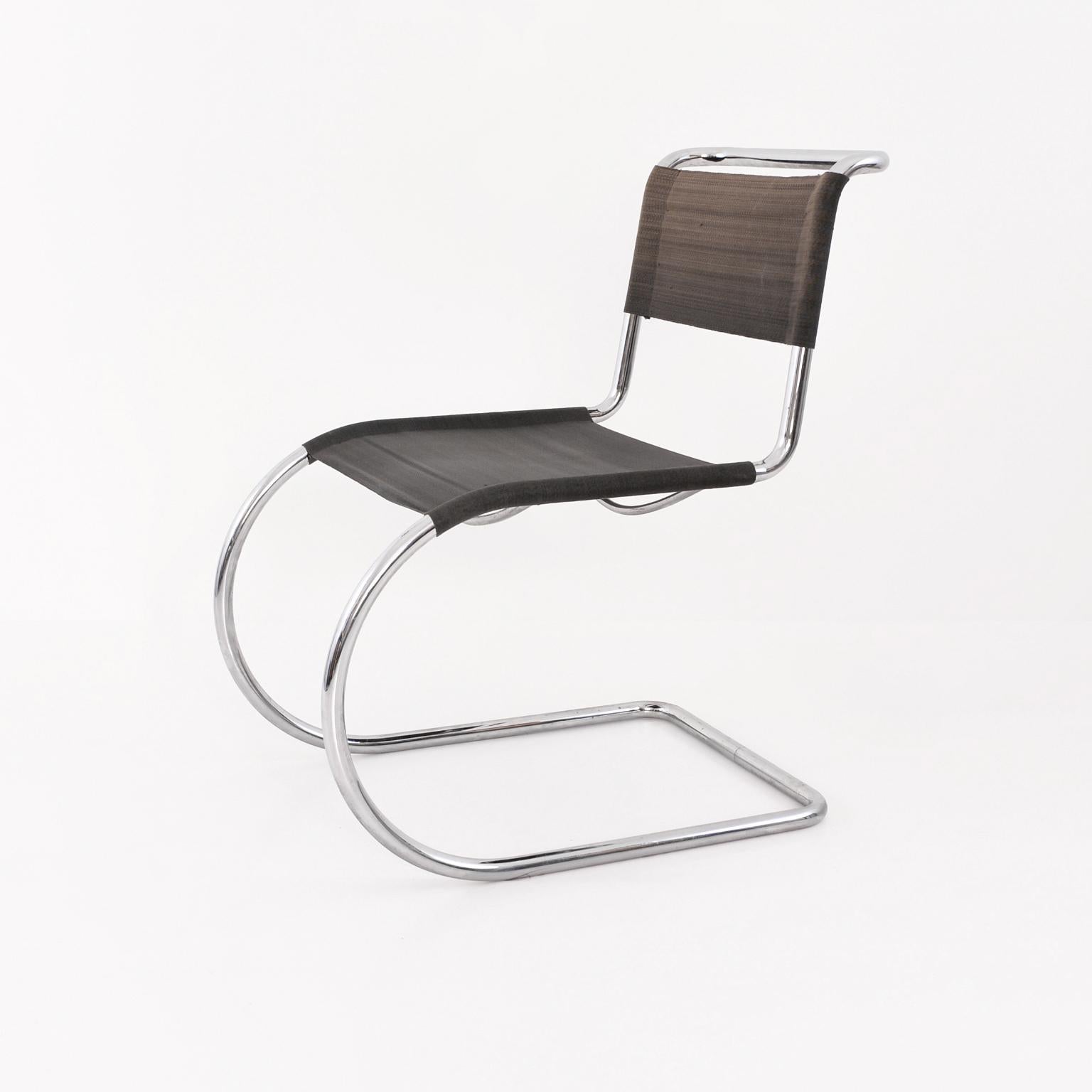Bauhaus Ludwig Mies van der Rohe Weißenhof Mr 10 / Mr 533 Chairs Manufactured by Thonet For Sale