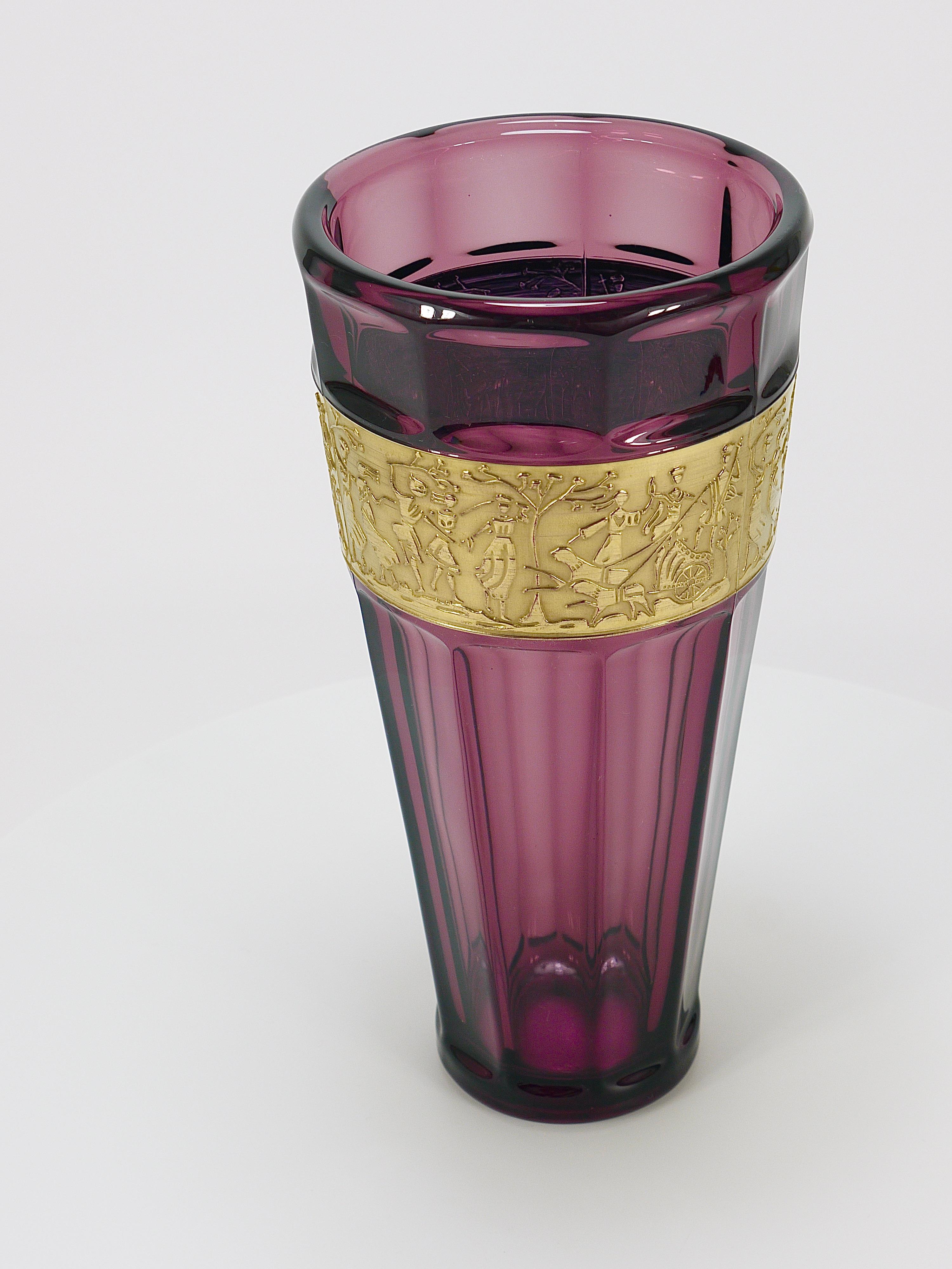 Ludwig Moser Art Deco Amethyst Crystal Glass Vase, Fipop Series, Karlsbad, 1920s For Sale 2