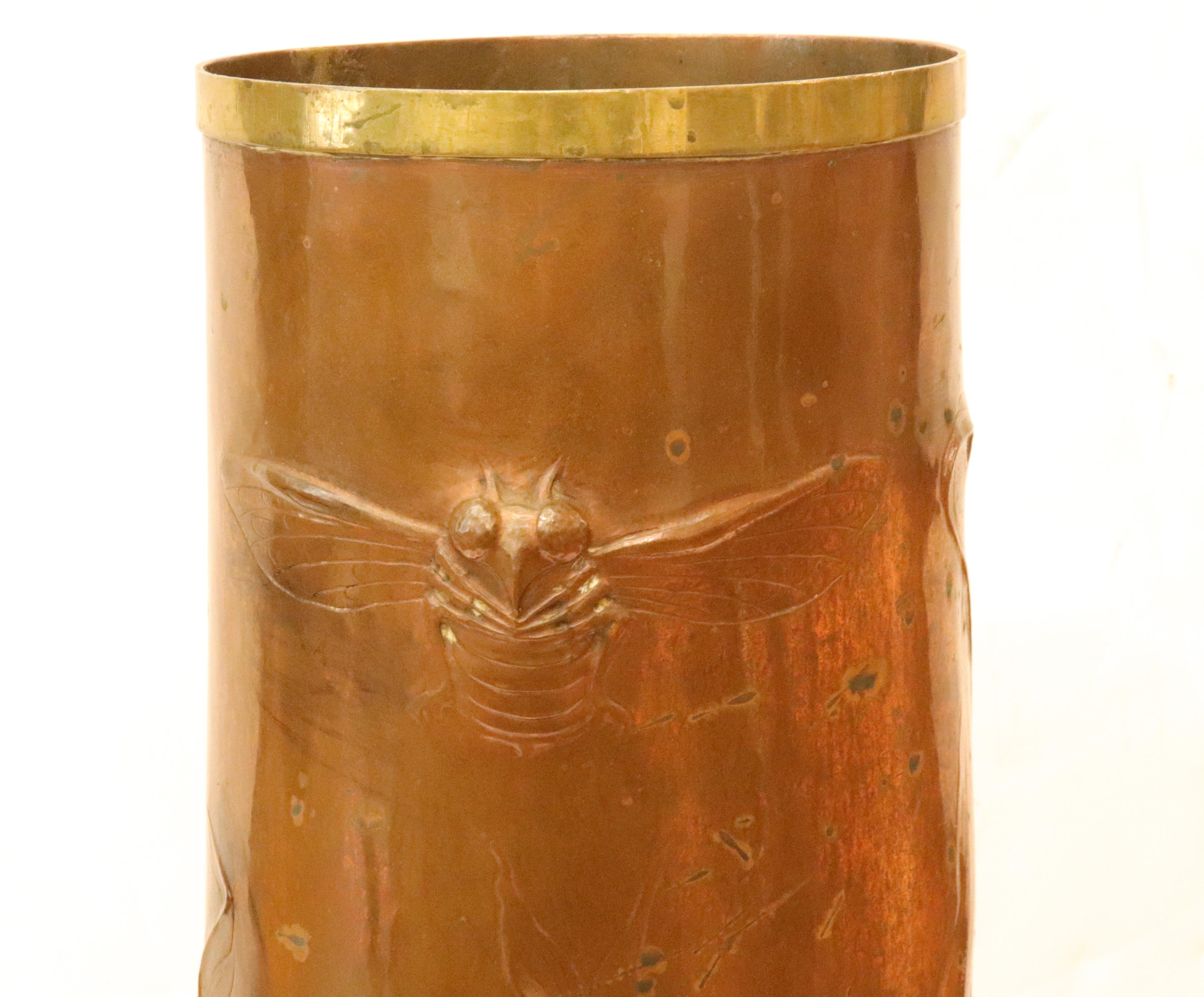 Repoussé Ludwig Vierthaler German Jugendstil Lizard & Dragonfly Repousse Copper Vase For Sale
