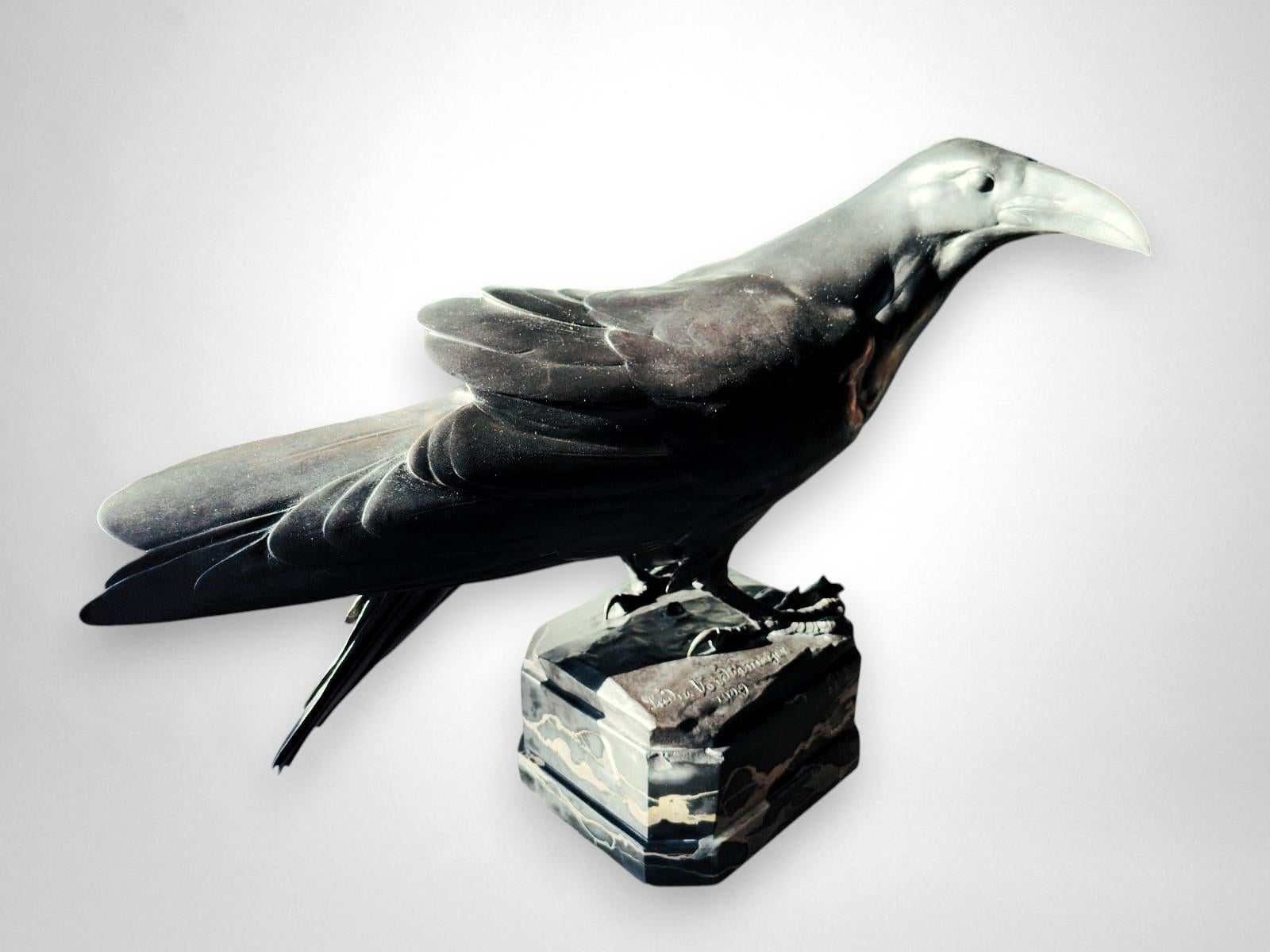 Raven mit Beute – Bronze von Ludwig Vordermayer (1868-1933), Fonte Noack Friedena im Angebot 1