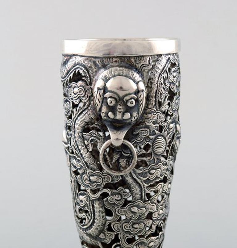 Chinese Export Luen Wo, Shanghai, a Pair of Dragon Vases in Silver, circa 1900