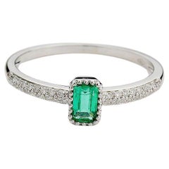 Lufan Emerald-1 Diamond Ring