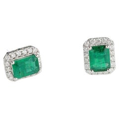 Lufan Emerald Studs