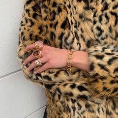 Lug Bracelet in 22 Carat Yellow Gold, 167 Internally Flawless Diamonds