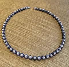 Collier ras du cou en or blanc 18 carats, diamants et saphirs Lugano