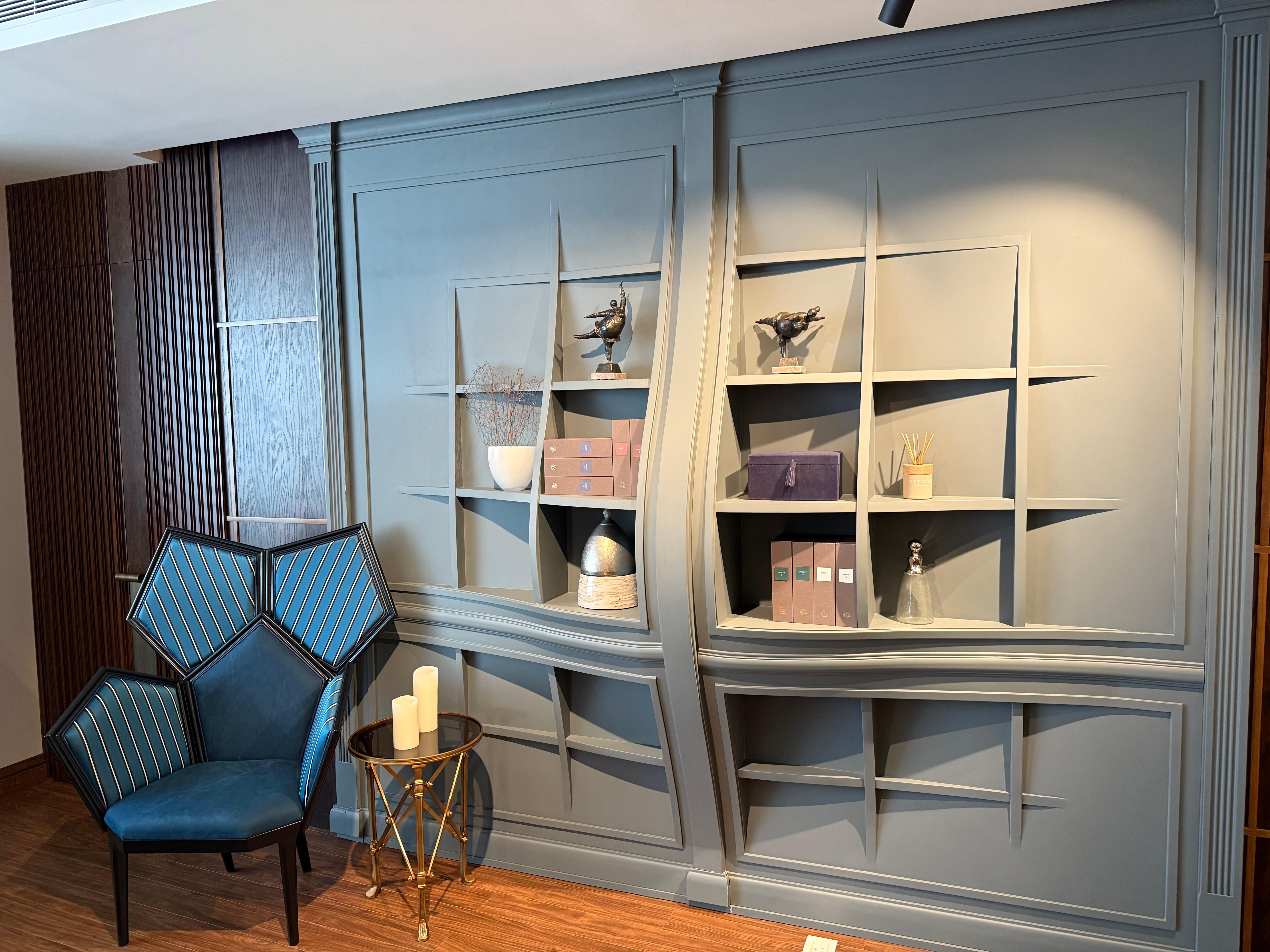 Contemporary LUI 5/A Blue Upholstered and Lacquered Armchair Composed of Pentagons For Sale